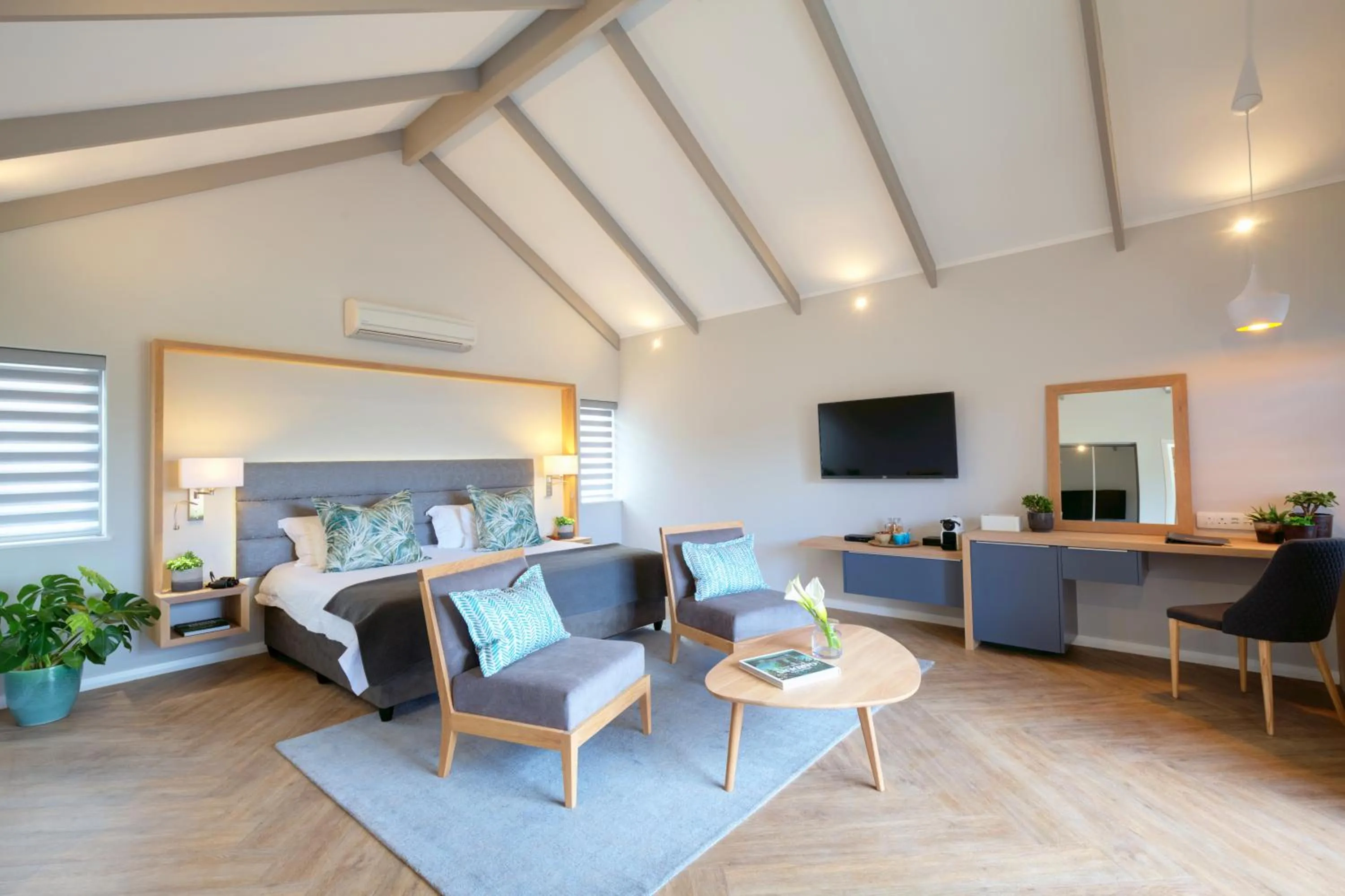 Bed in Knysna Hollow Country Estate