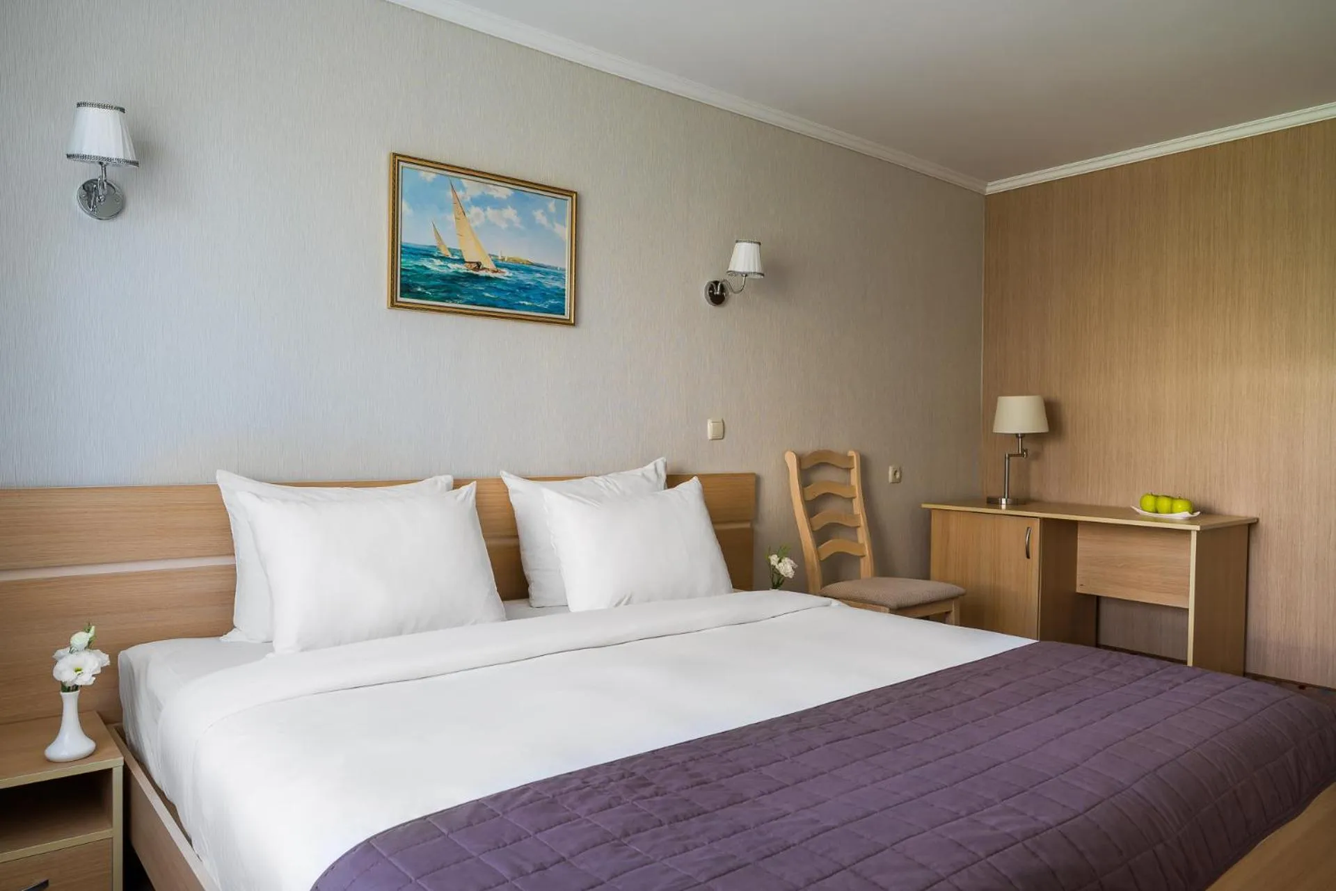 Bed in Arcadia Hotel