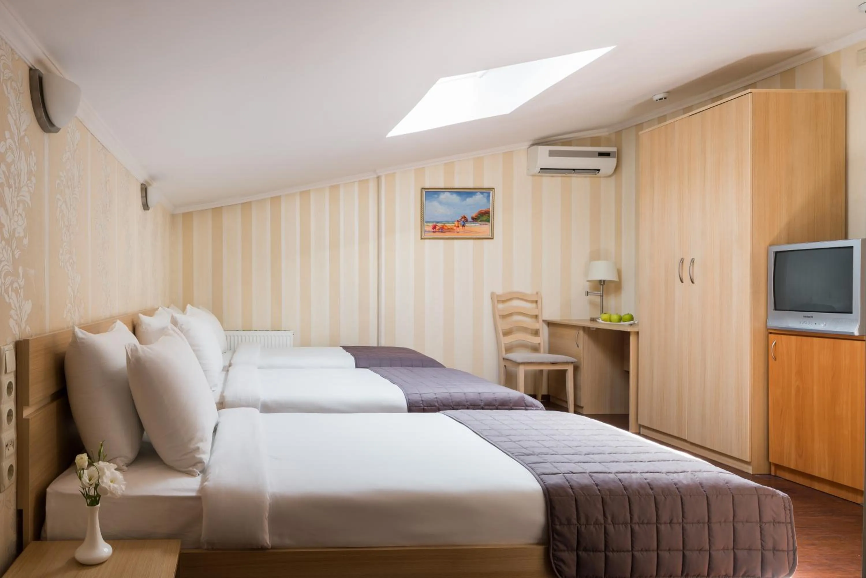 Bed in Arcadia Hotel