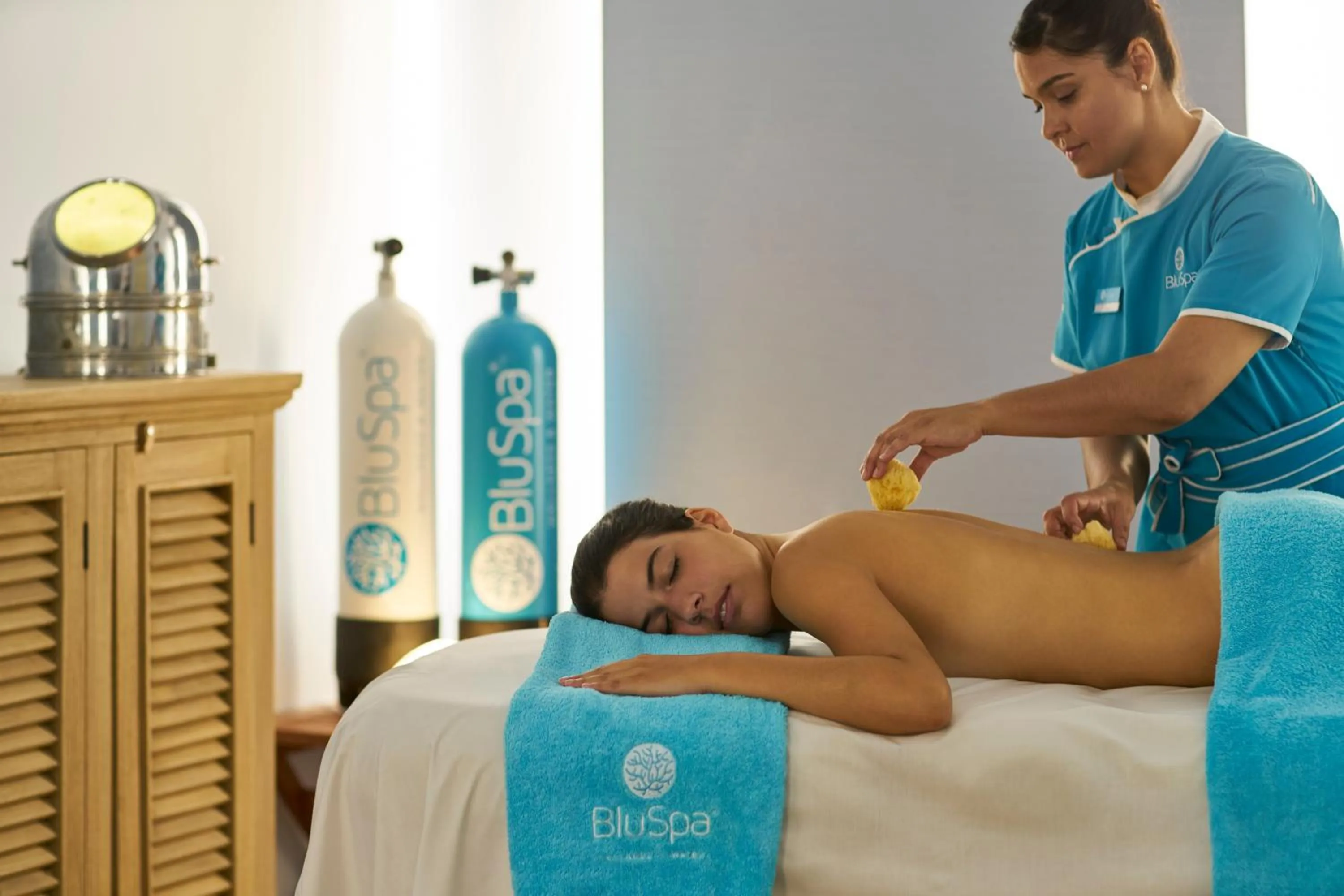 Massage in PortoBay Falesia