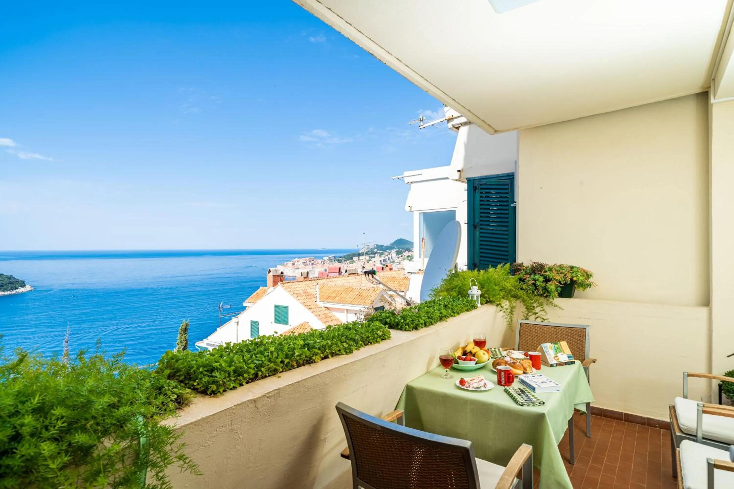 Balcony/Terrace in Apartment Bakus