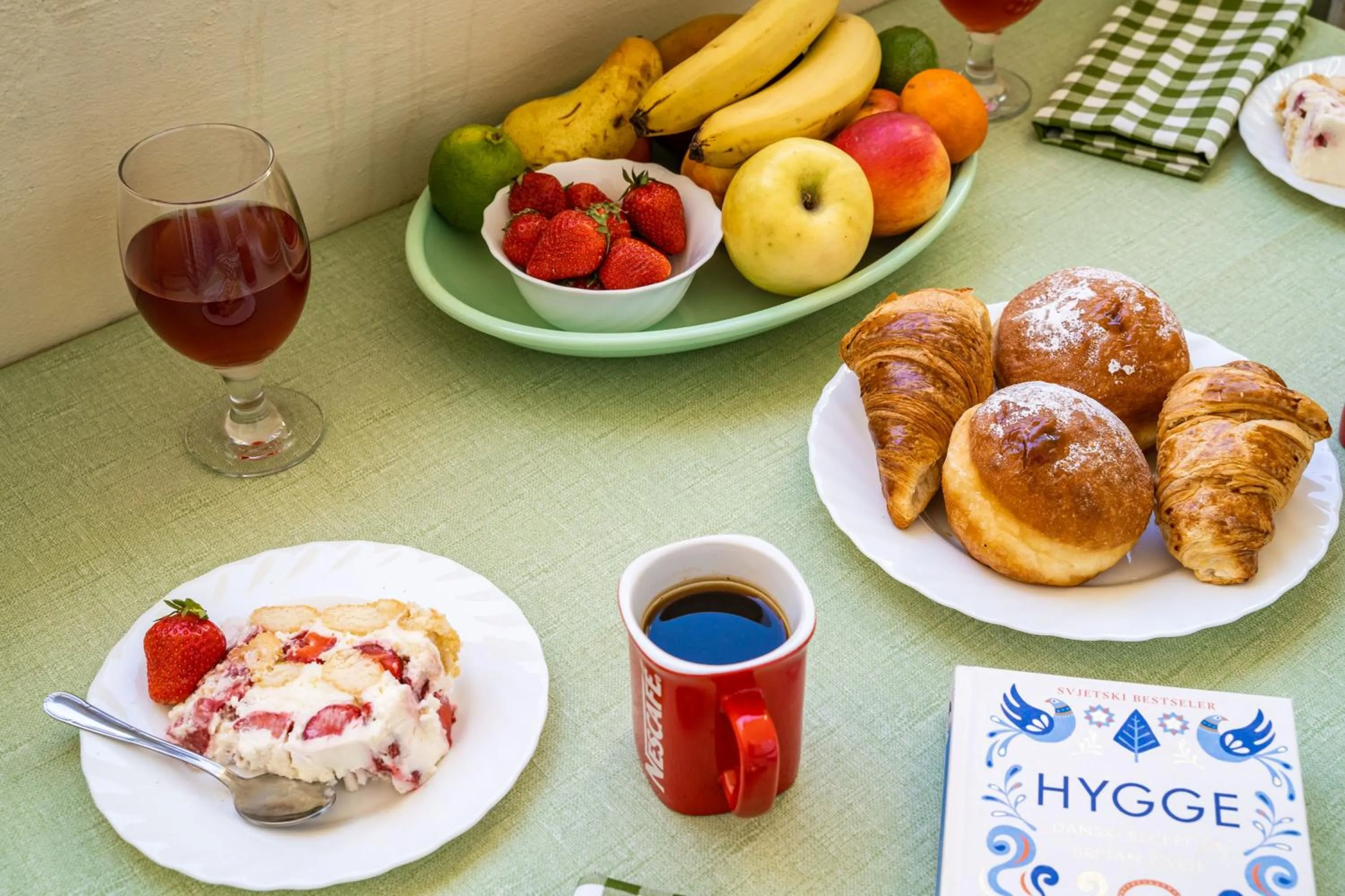 Food and drinks in Apartment Bakus