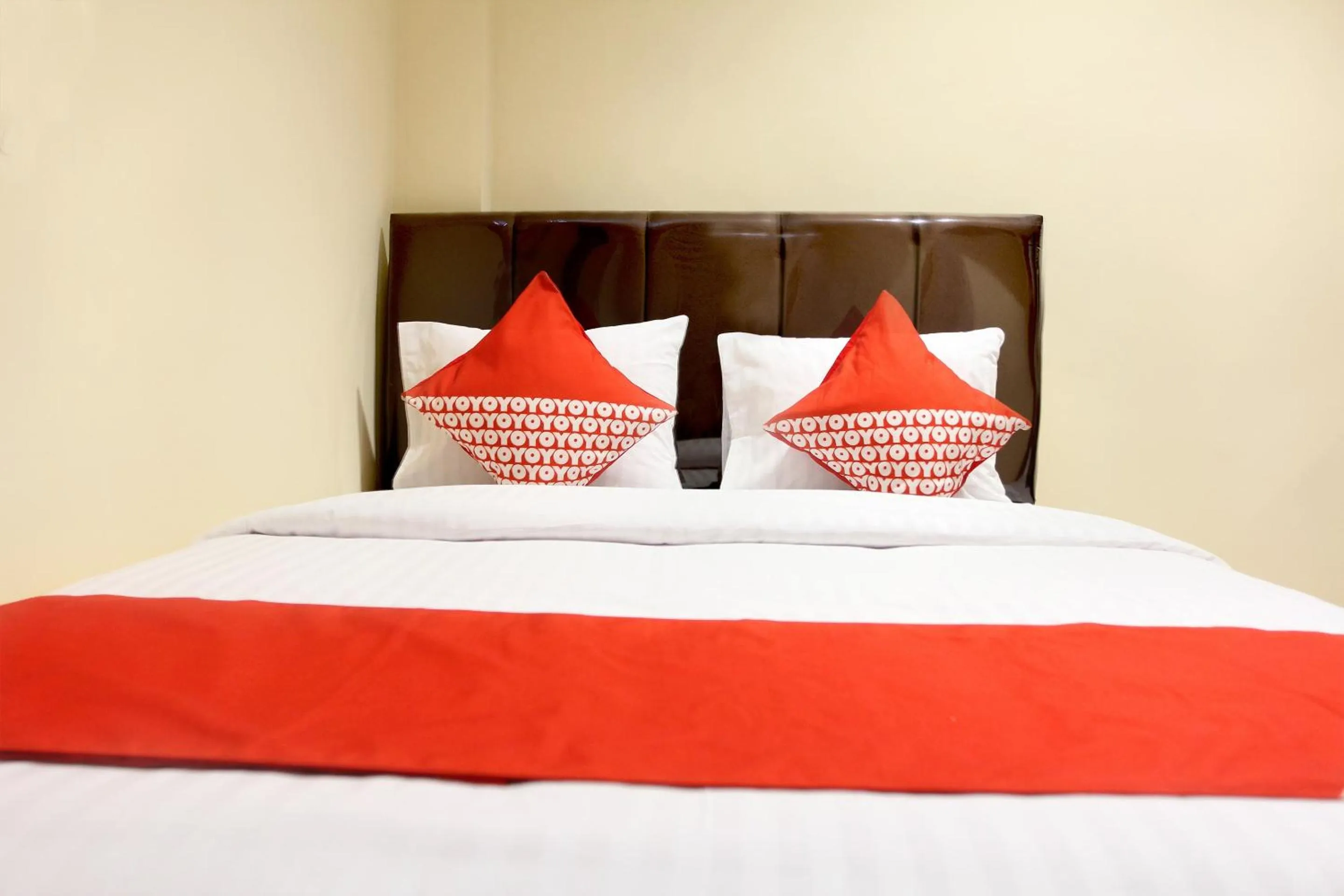 Bedroom, Bed in Hotel O Rumah Ayub Syariah