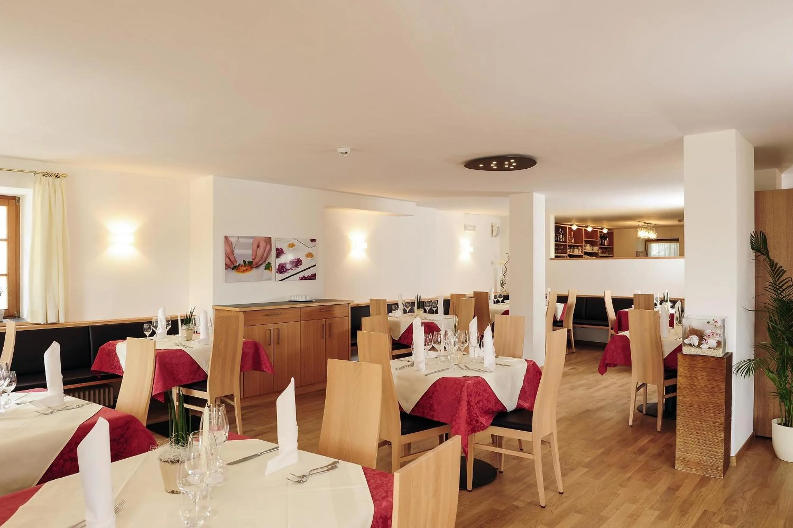Restaurant/places to eat in Hotel Masatsch
