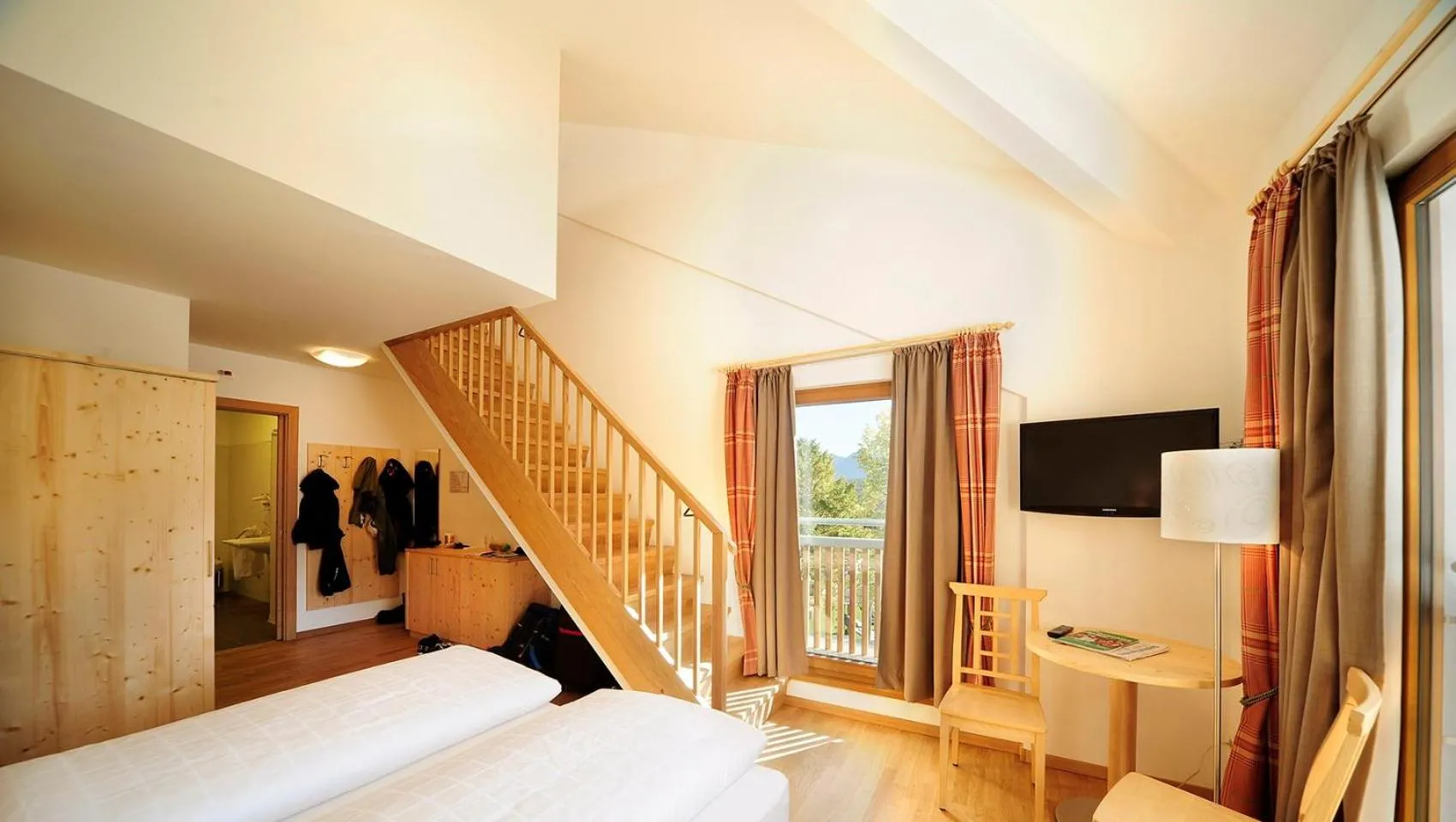 Photo of the whole room, Bed in Hotel Masatsch