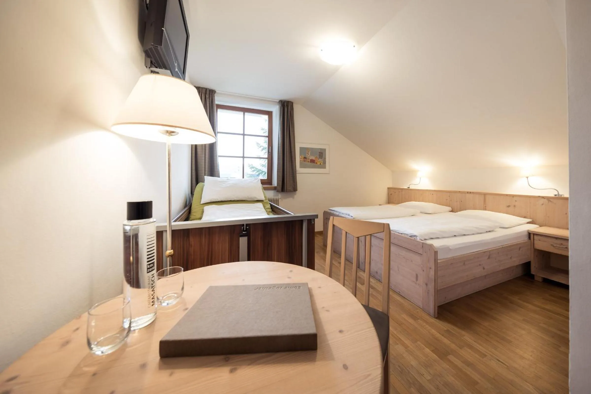 Photo of the whole room, Bed in Hotel Masatsch