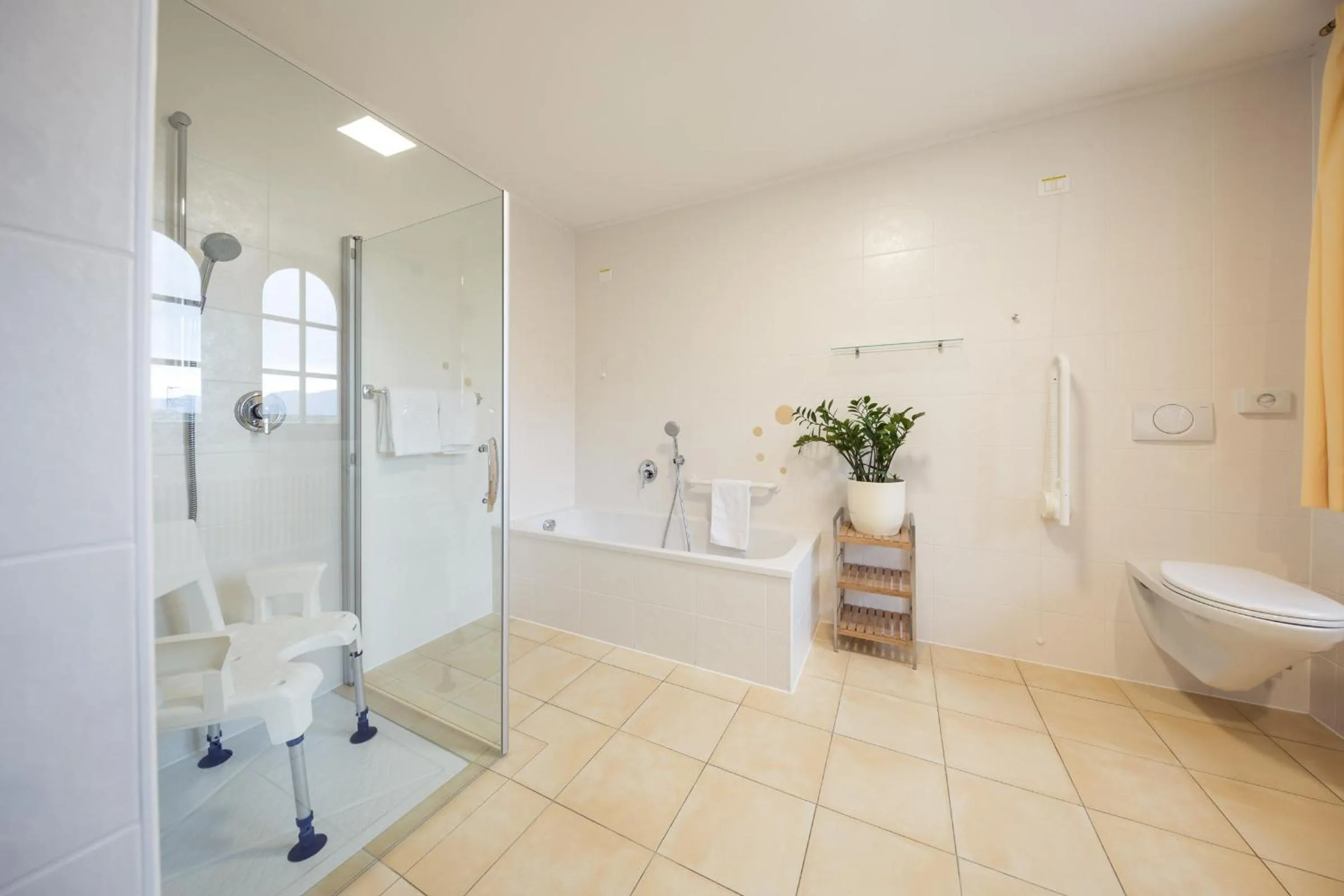 Photo of the whole room in Hotel Masatsch