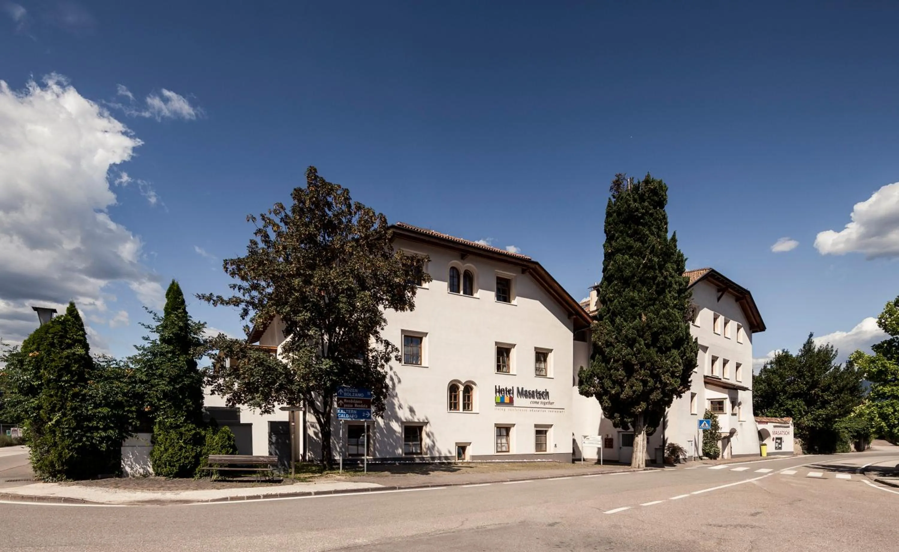Facade/entrance in Hotel Masatsch