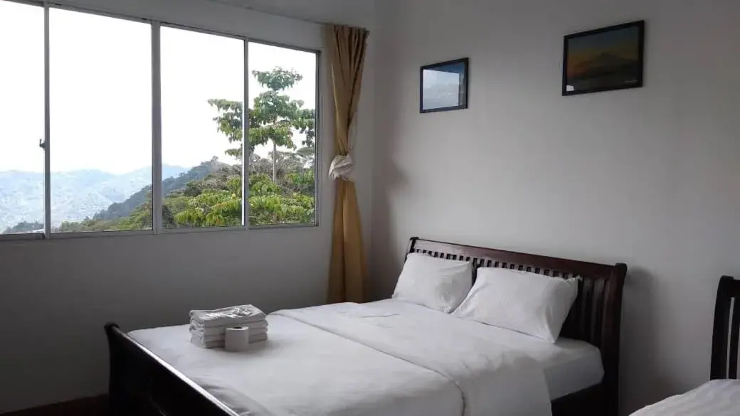 Garden view, Bed in Ayana Holiday Resort