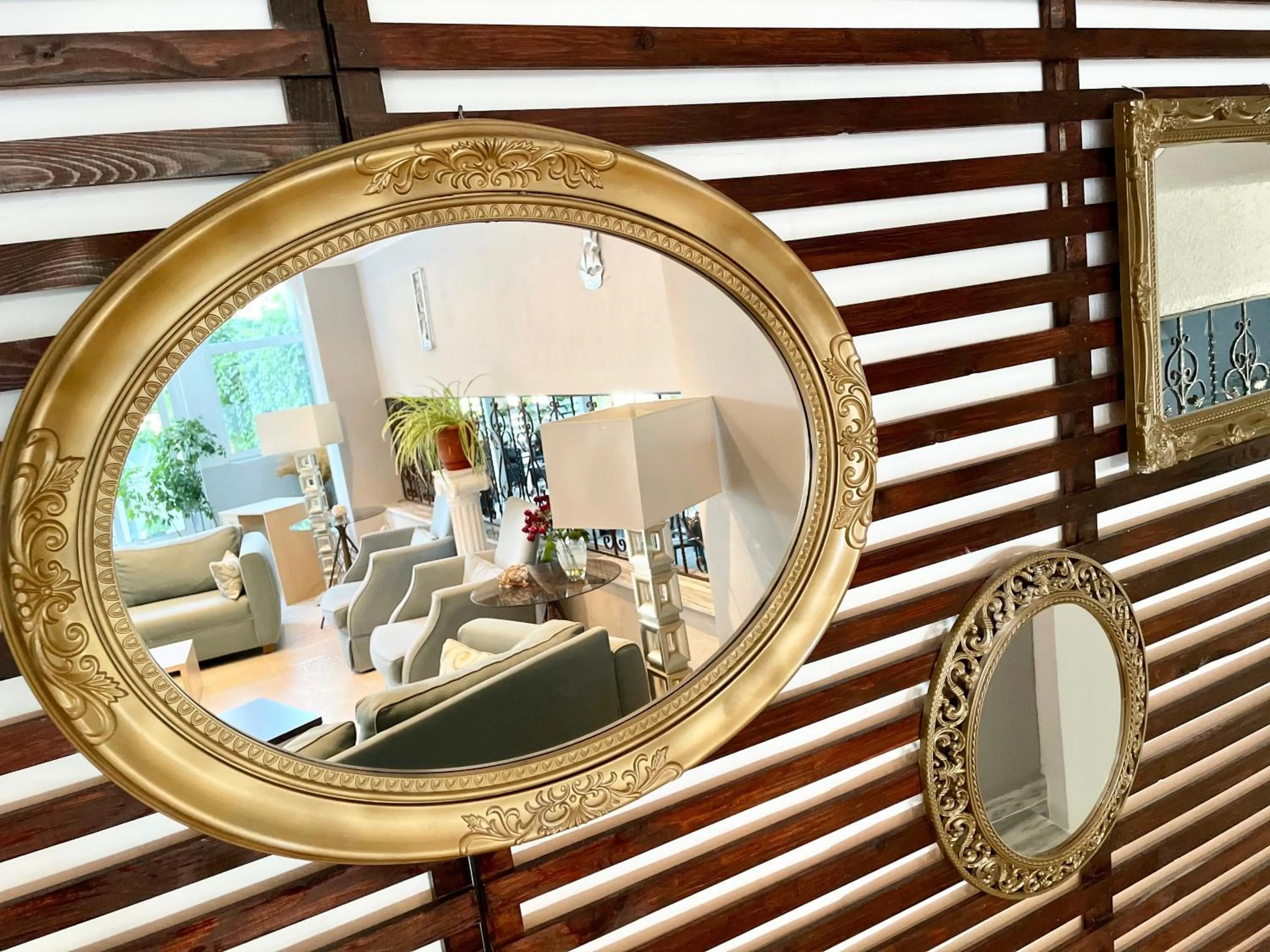 Property building in Hotel Pighi