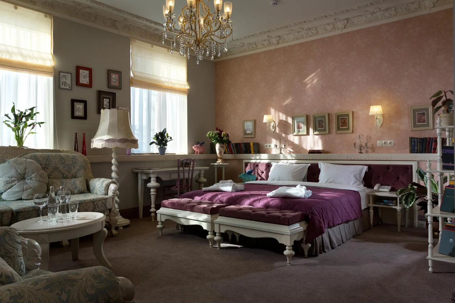 Hotel 19