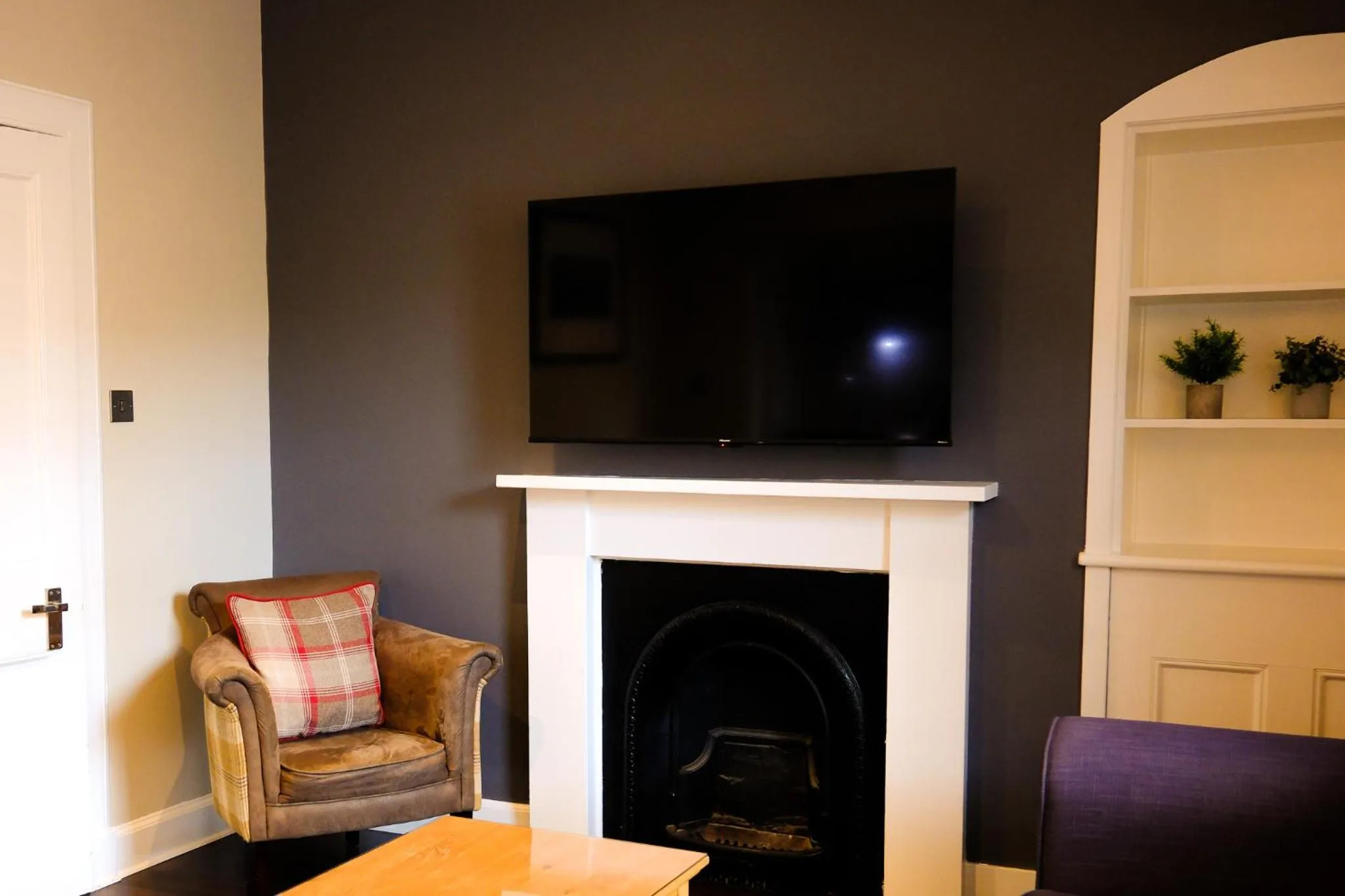 Seating area in The Glen Mhor Apartments