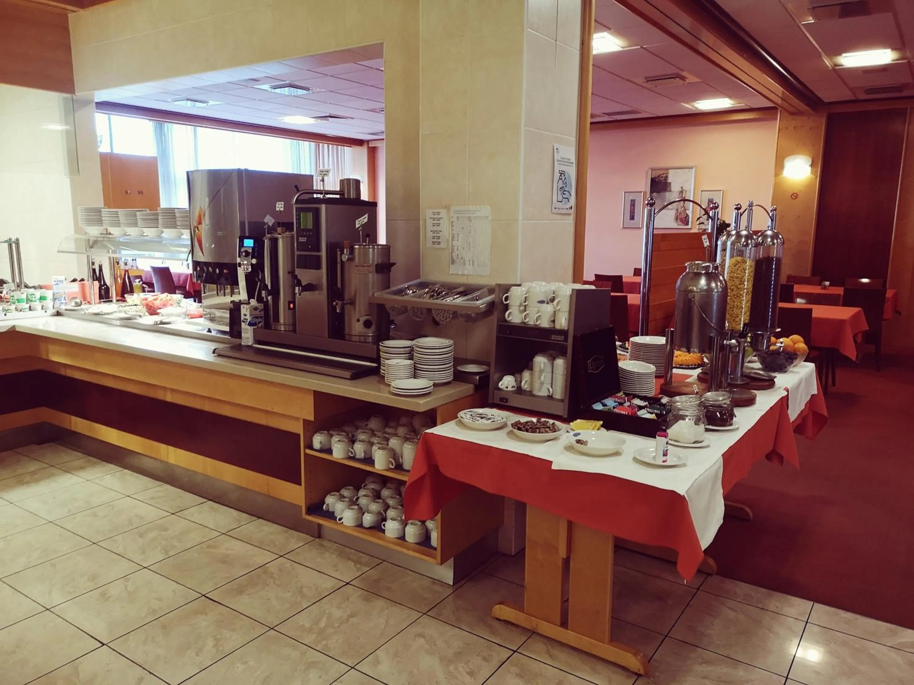 Breakfast in Hotel Krek Superior