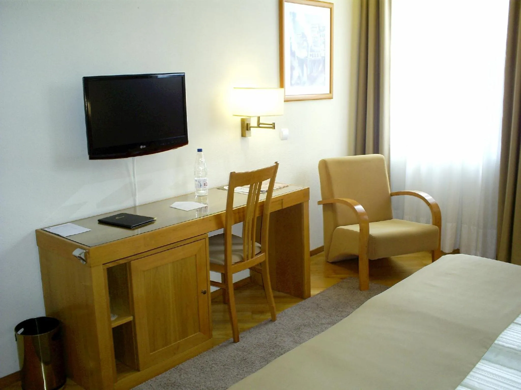 TV and multimedia, Bed in Hotel Boa - Vista