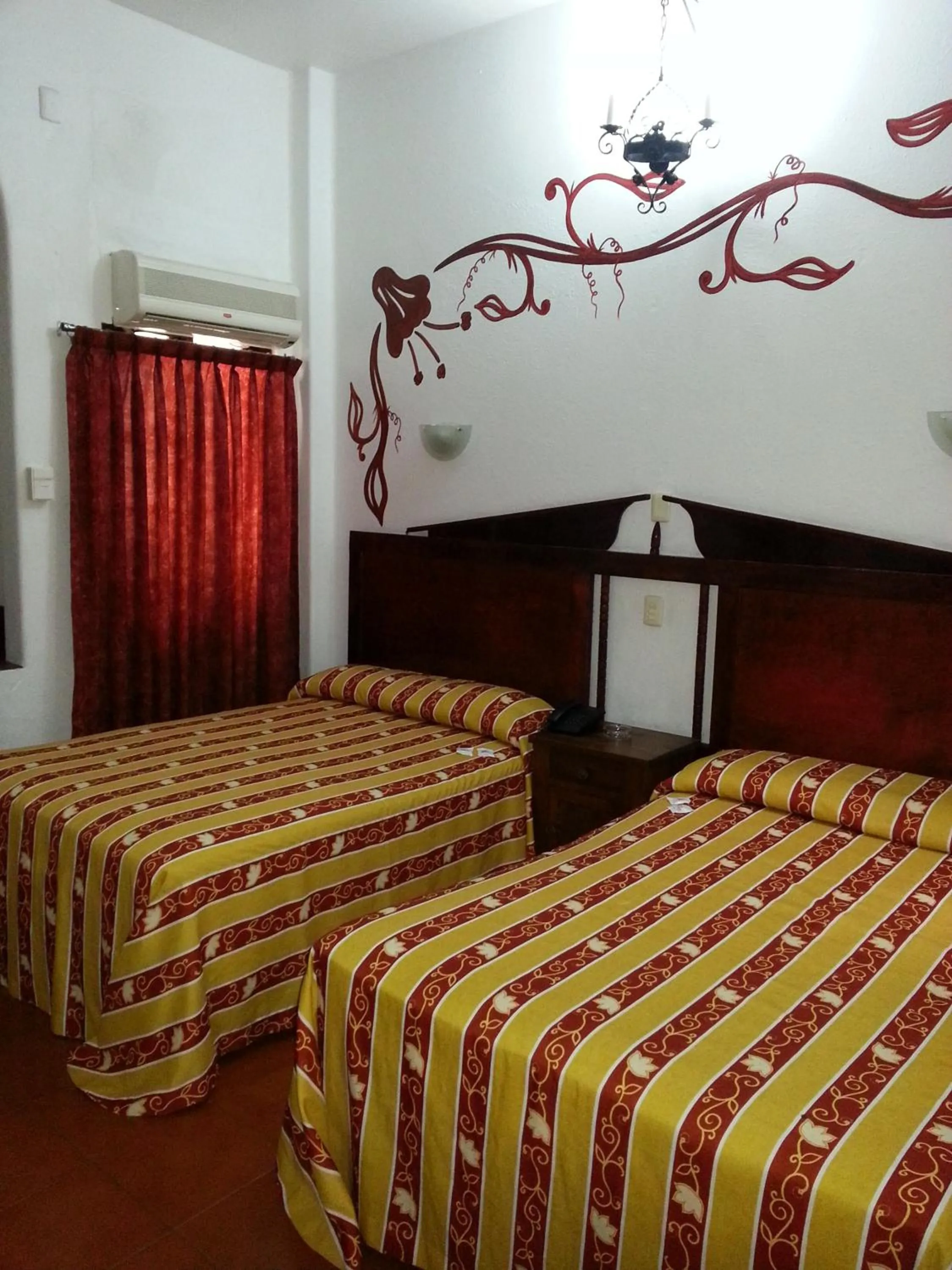 Bed in Hotel Colonial
