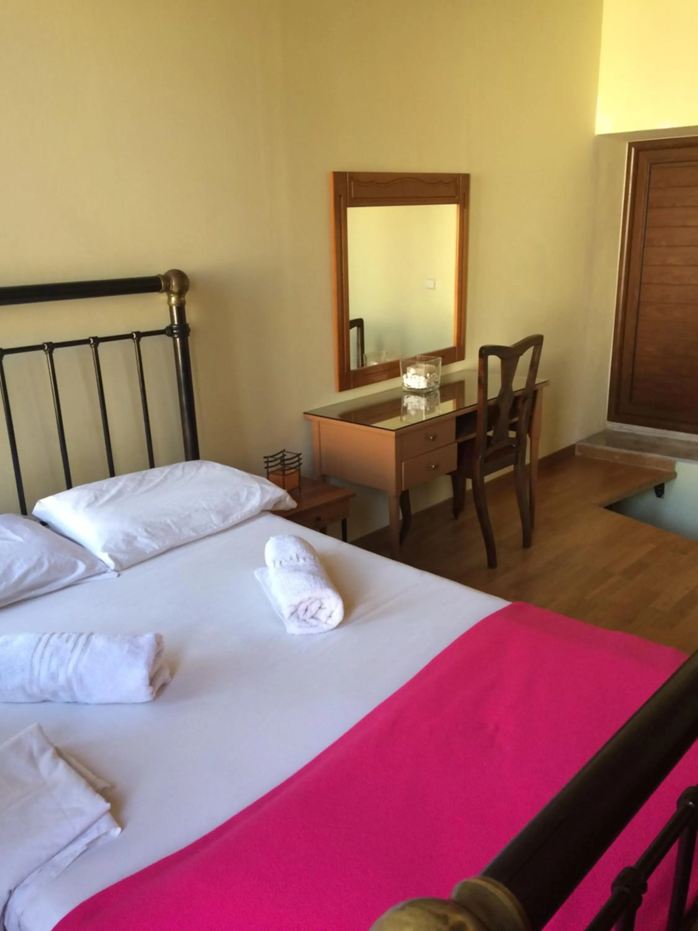Bed in Rooms 47