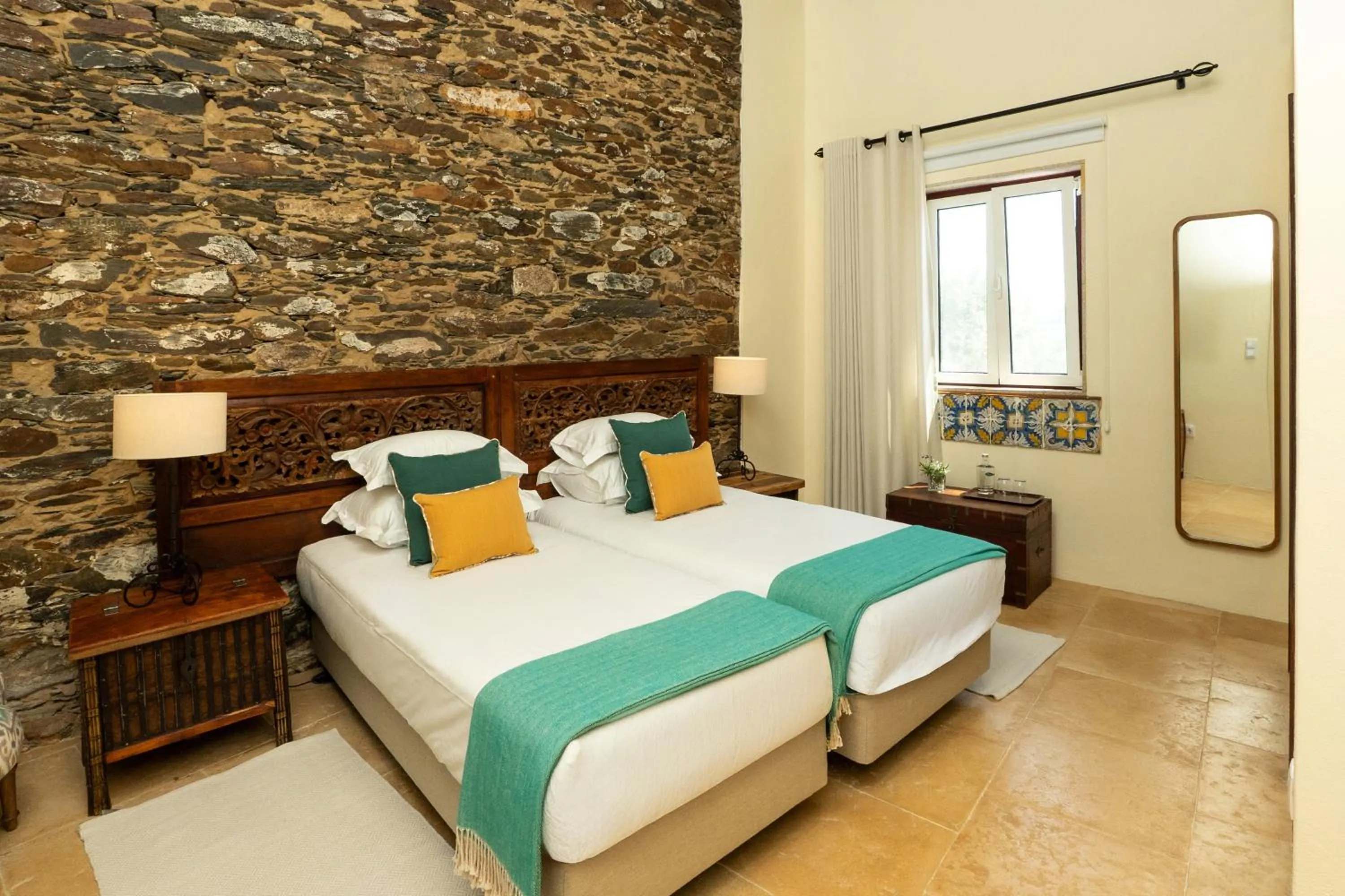 Bed in The Manor House Celeirós