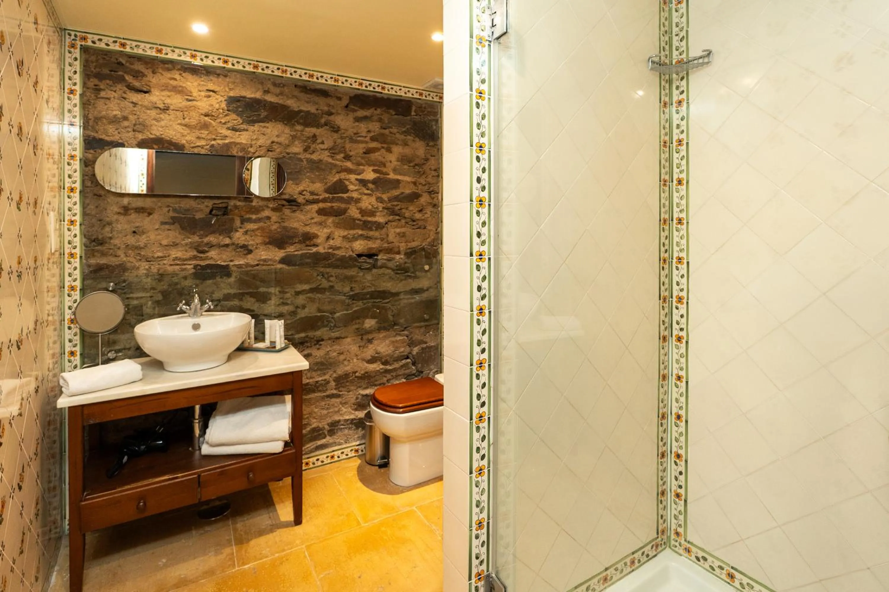 The Manor House Celeirós