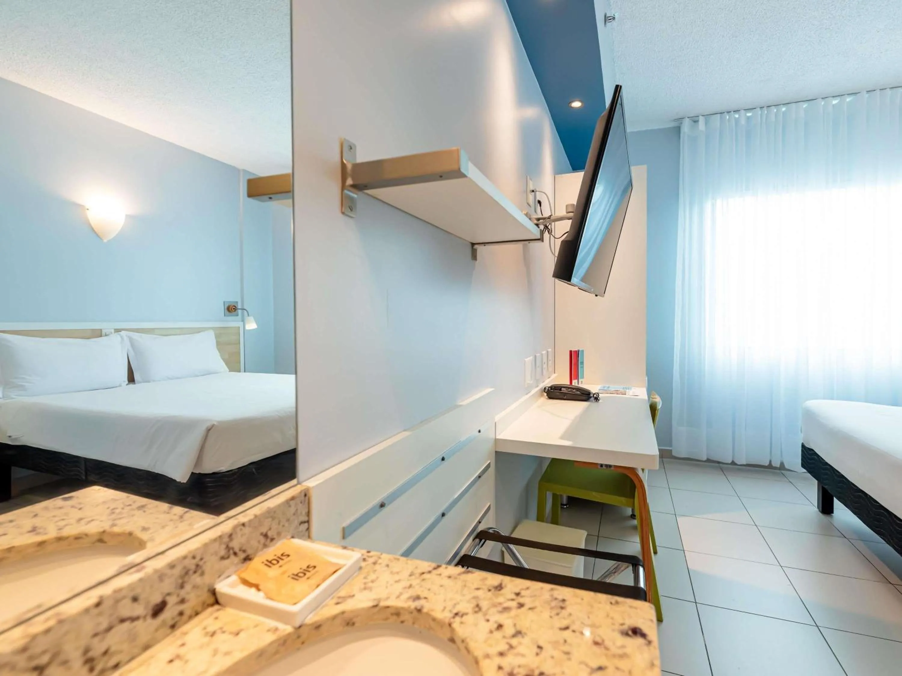 Bedroom, Bed in ibis Styles Manaus