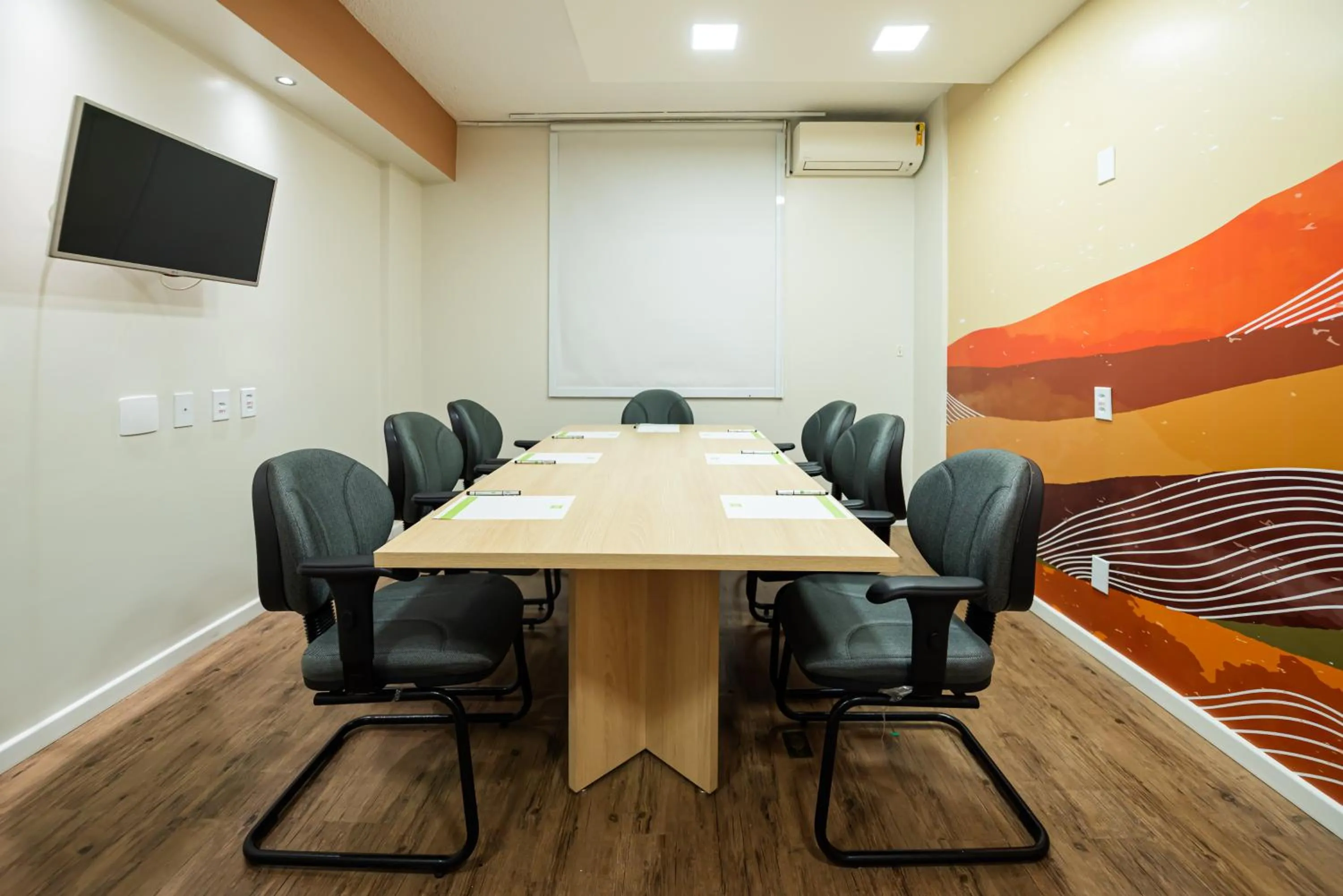 TV and multimedia in ibis Styles Manaus