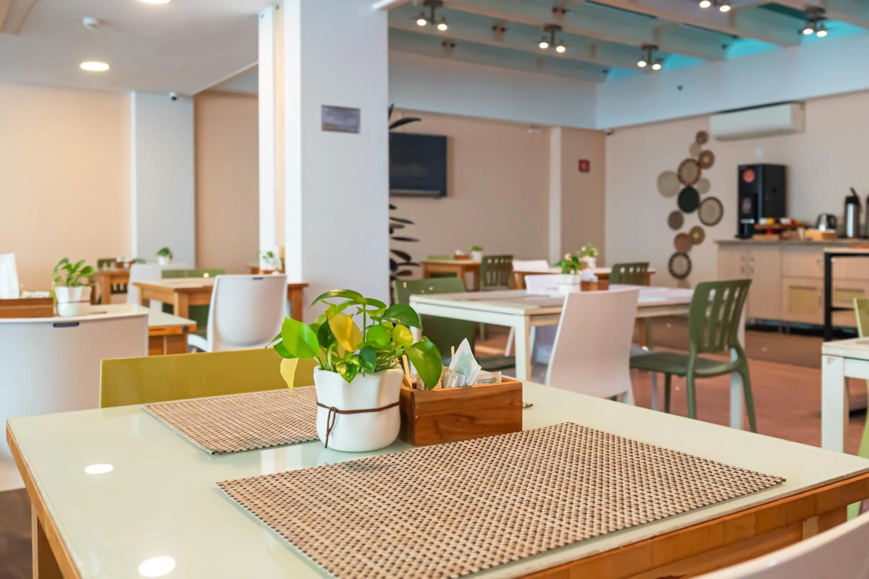 Restaurant/places to eat in ibis Styles Manaus