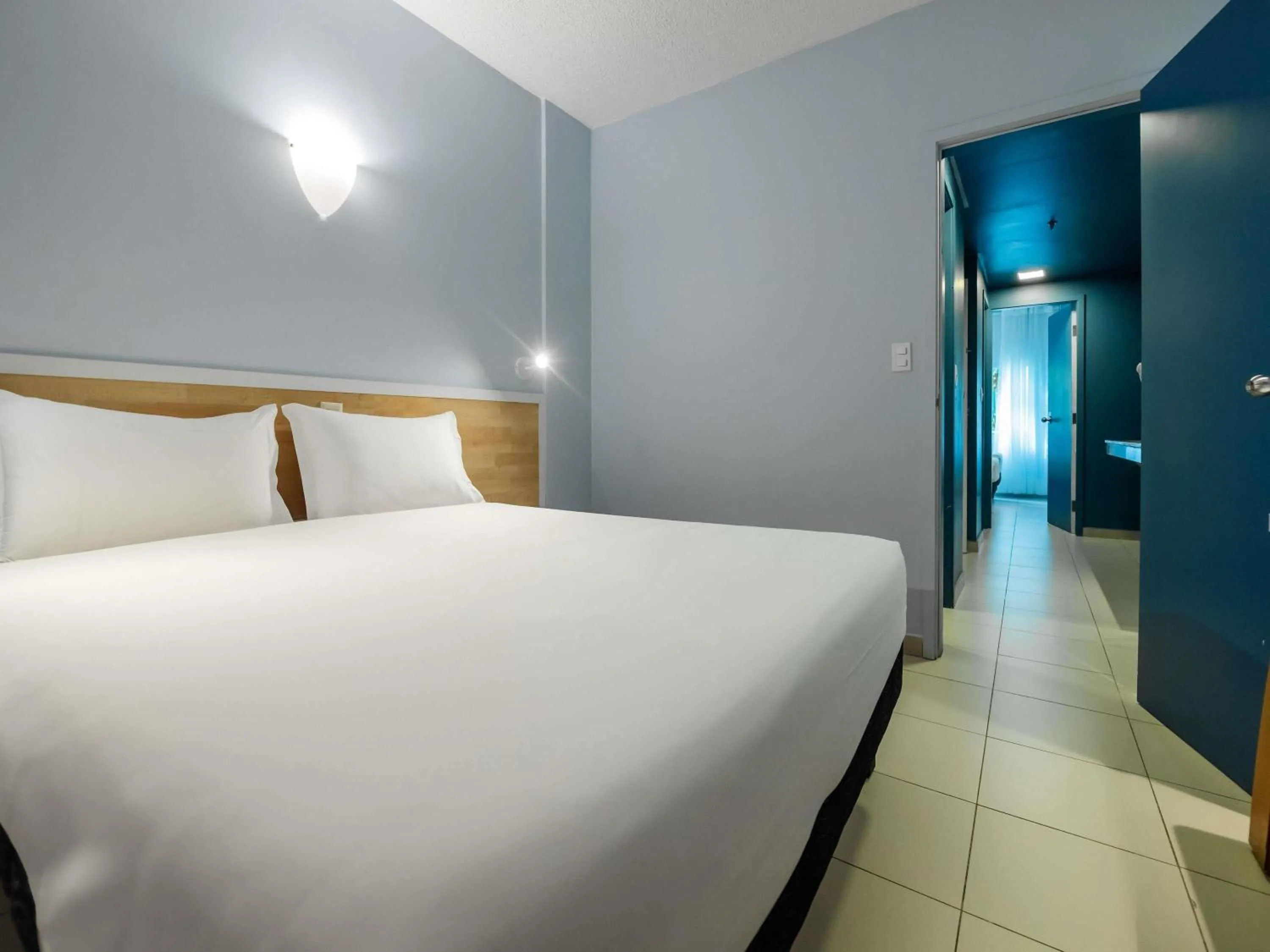 Bedroom, Bed in ibis Styles Manaus