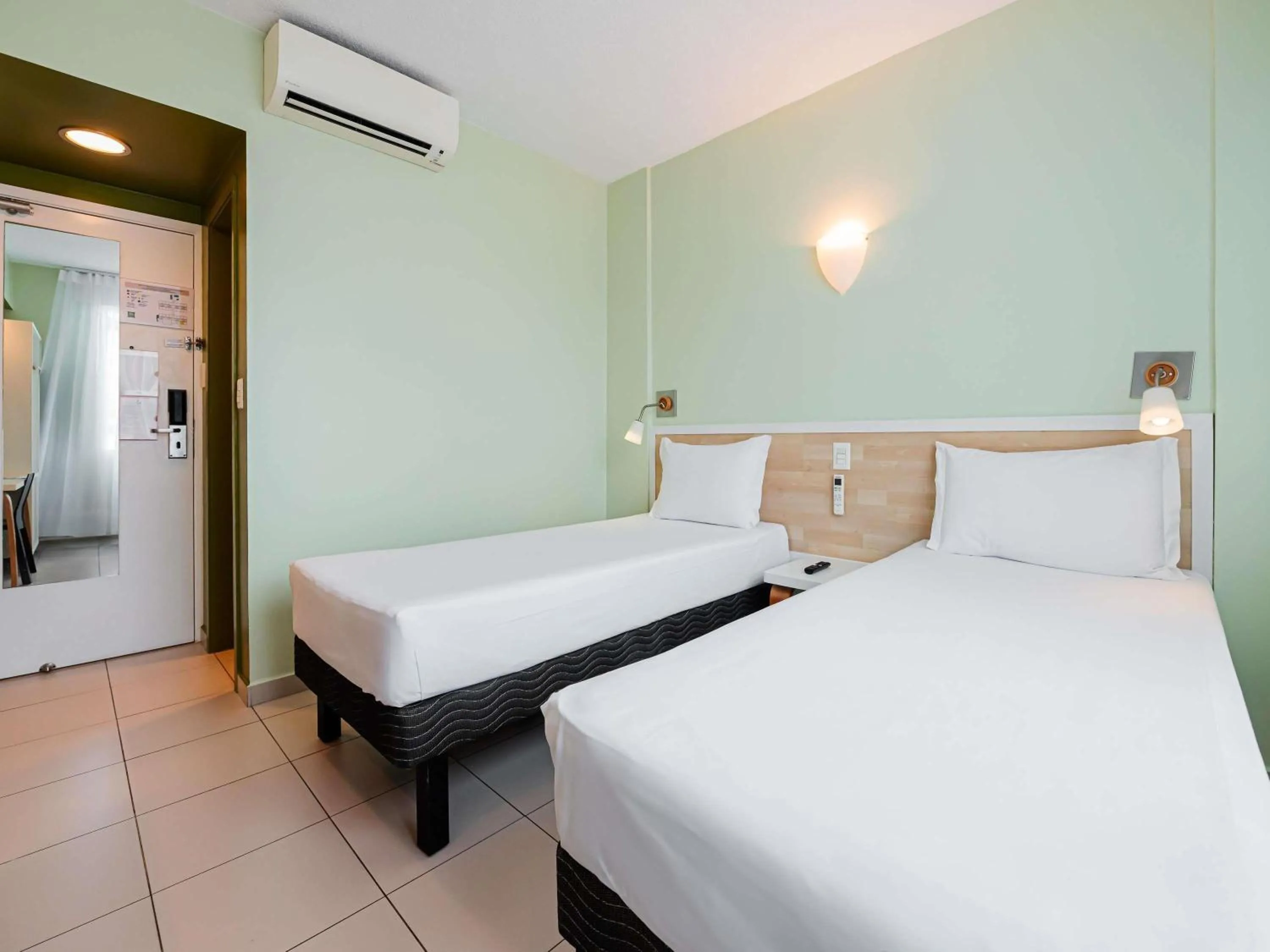 Bedroom, Bed in ibis Styles Manaus