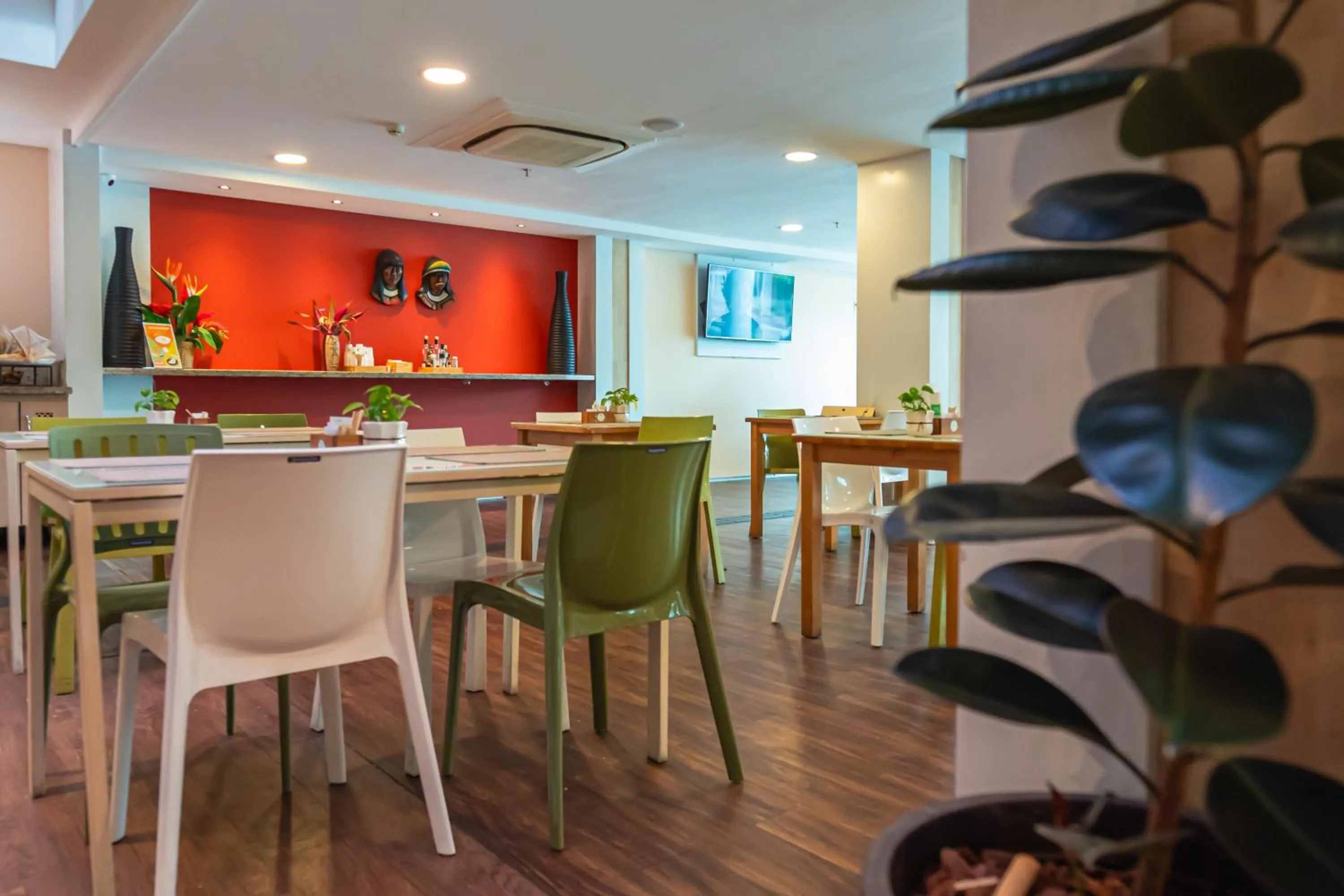Restaurant/places to eat in ibis Styles Manaus