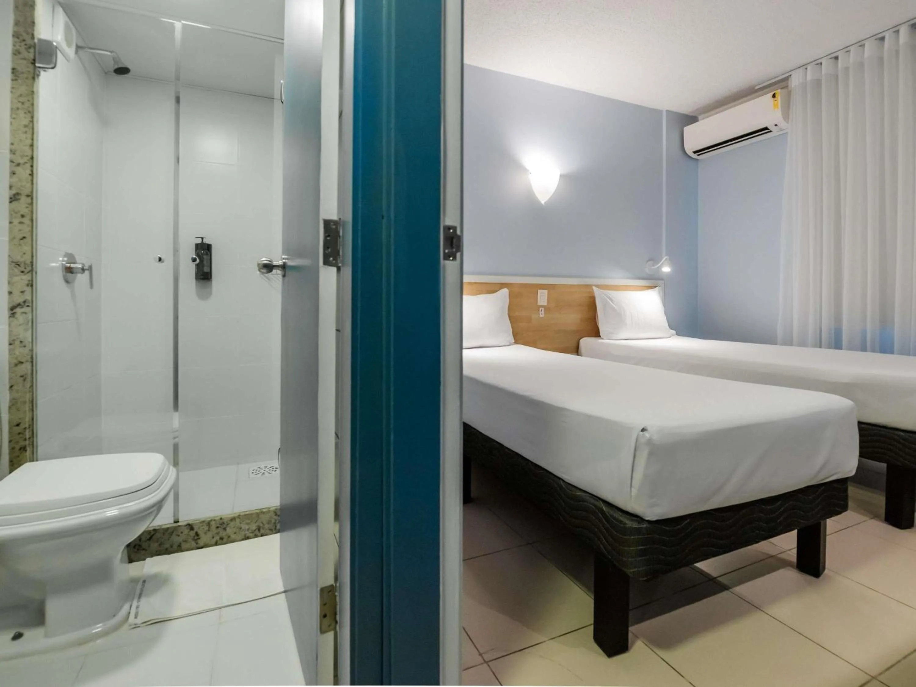 Bedroom, Bed in ibis Styles Manaus