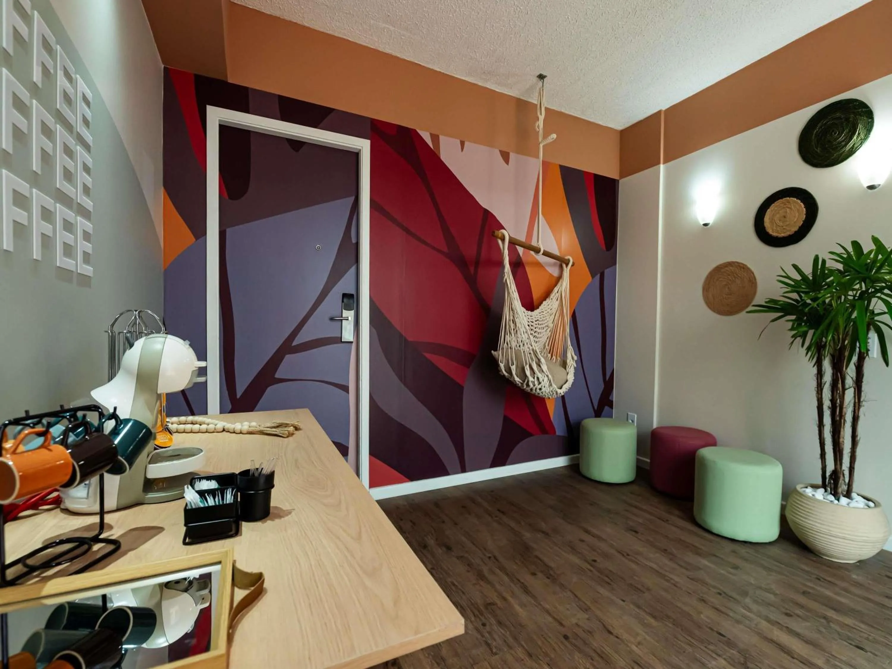 Meeting/conference room in ibis Styles Manaus