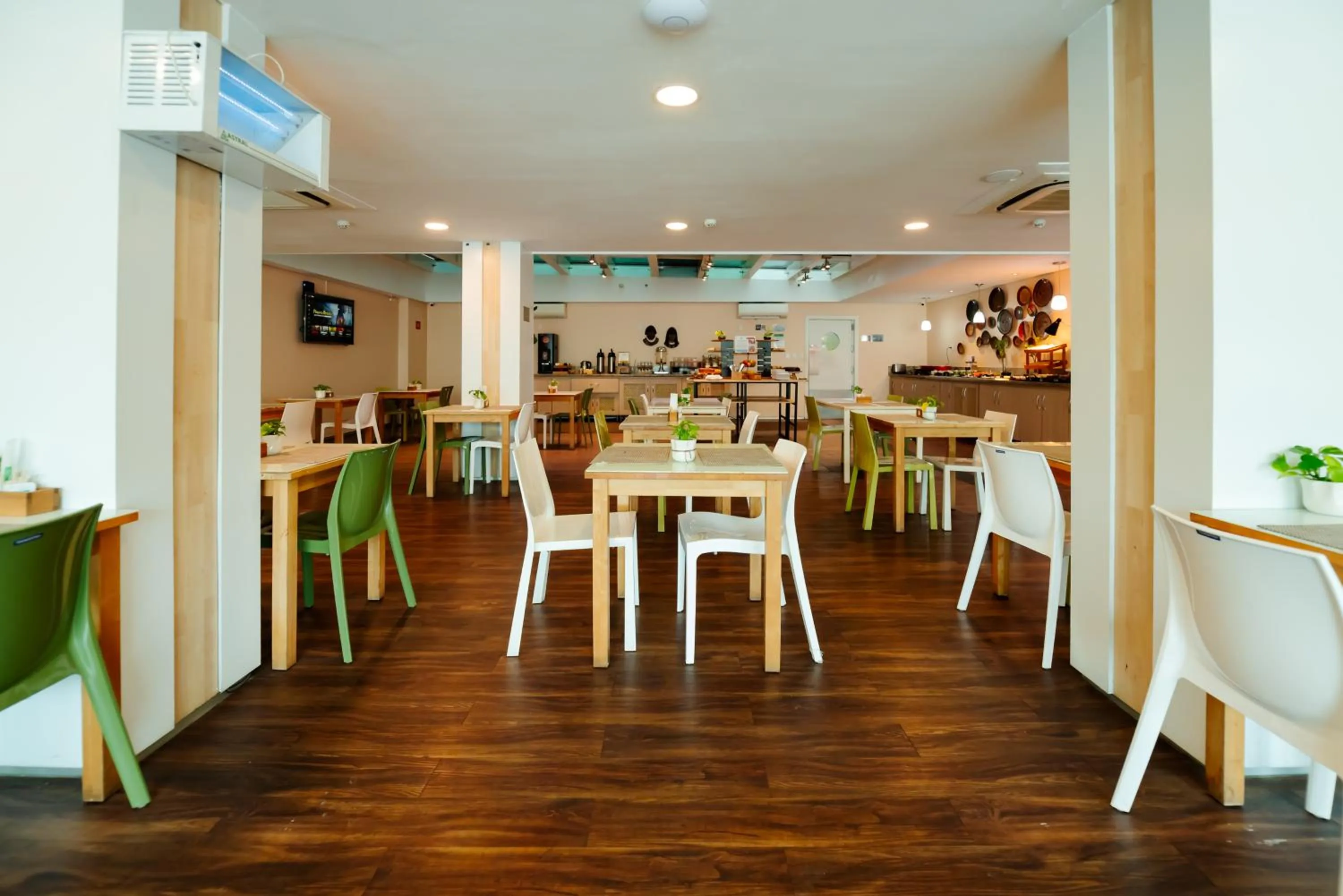Restaurant/places to eat in ibis Styles Manaus