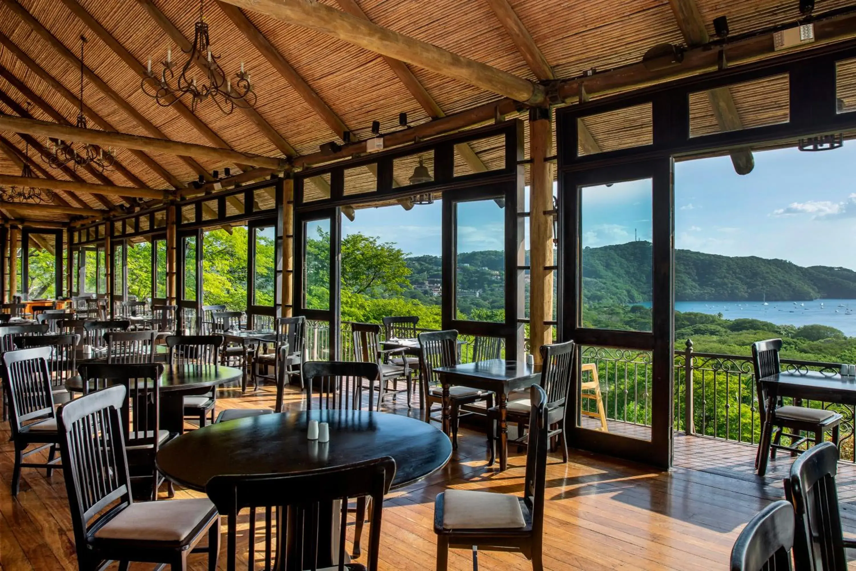 Restaurant/places to eat in Villas Sol Beach Resort Restaurant/places to eat in Villas Sol Beach Resort