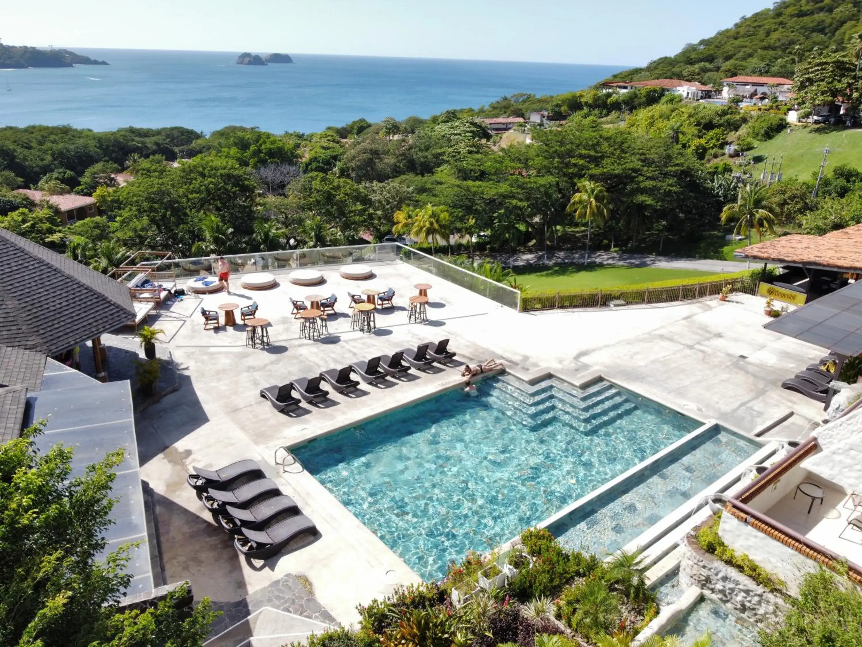 Swimming pool in Villas Sol Beach Resort Swimming pool in Villas Sol Beach Resort