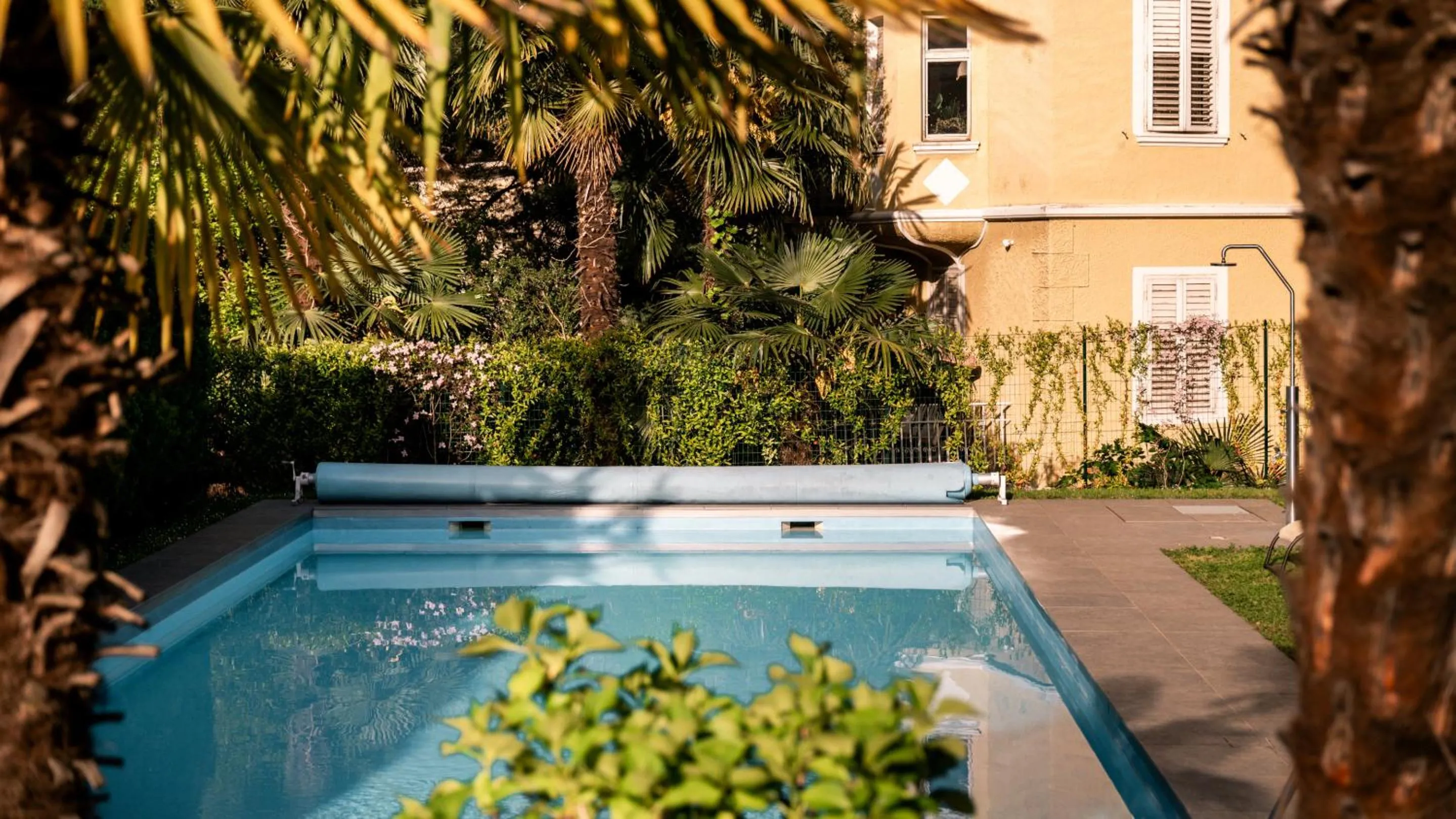 Swimming pool in Hotel Villa Laurus