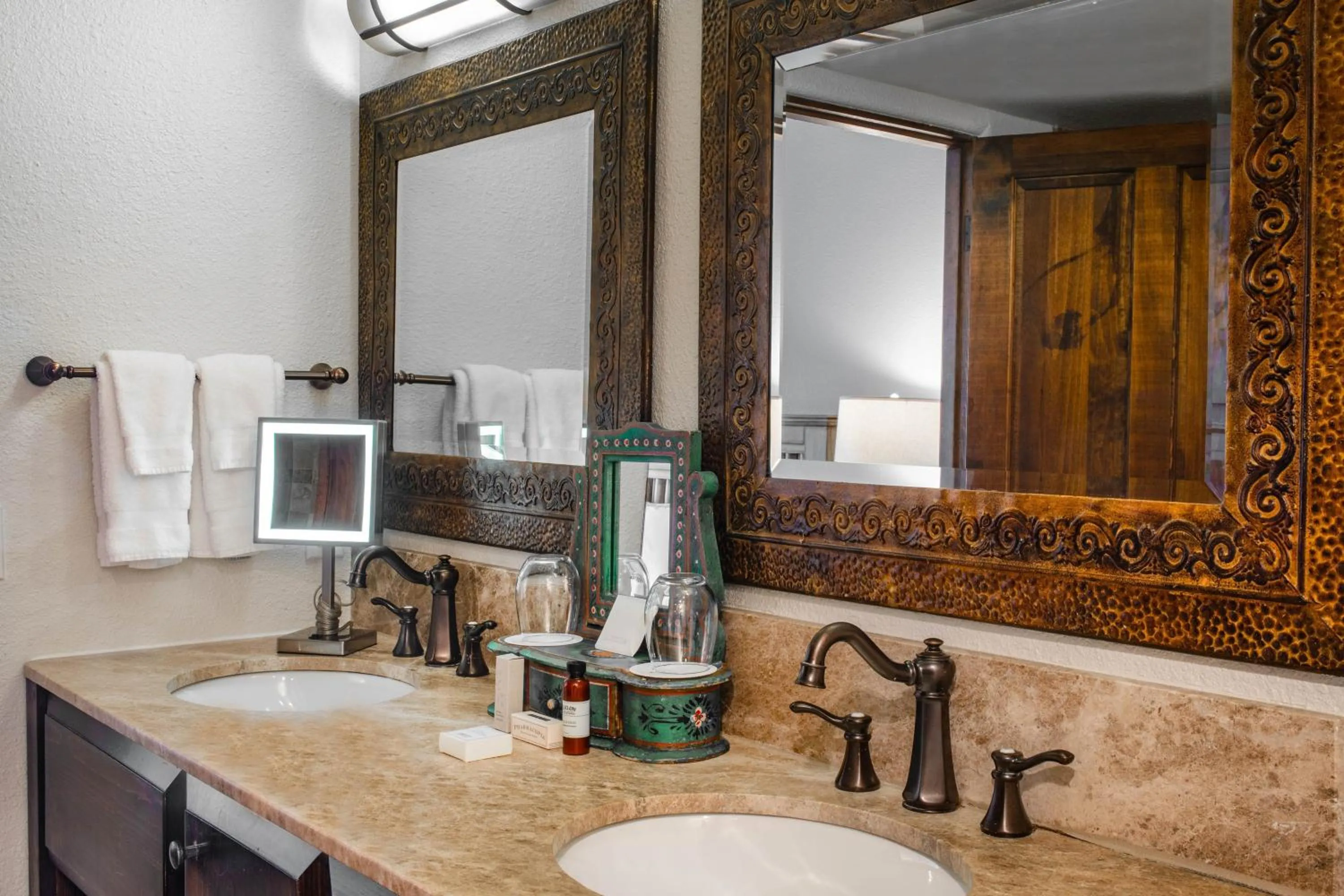 Bathroom in La Posada De Santa Fe, a Tribute Portfolio Resort & Spa