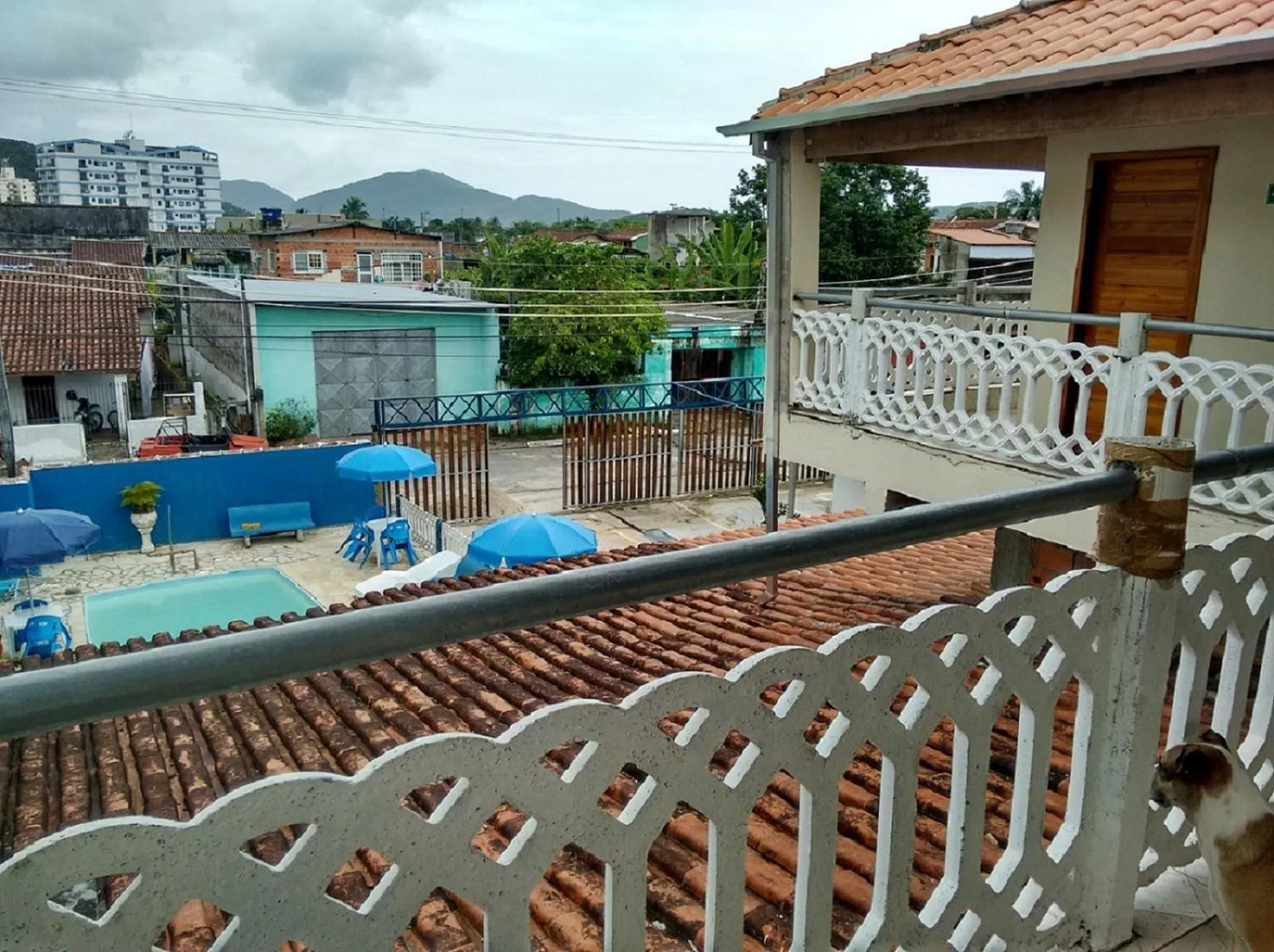 Property building in Pousada Edson