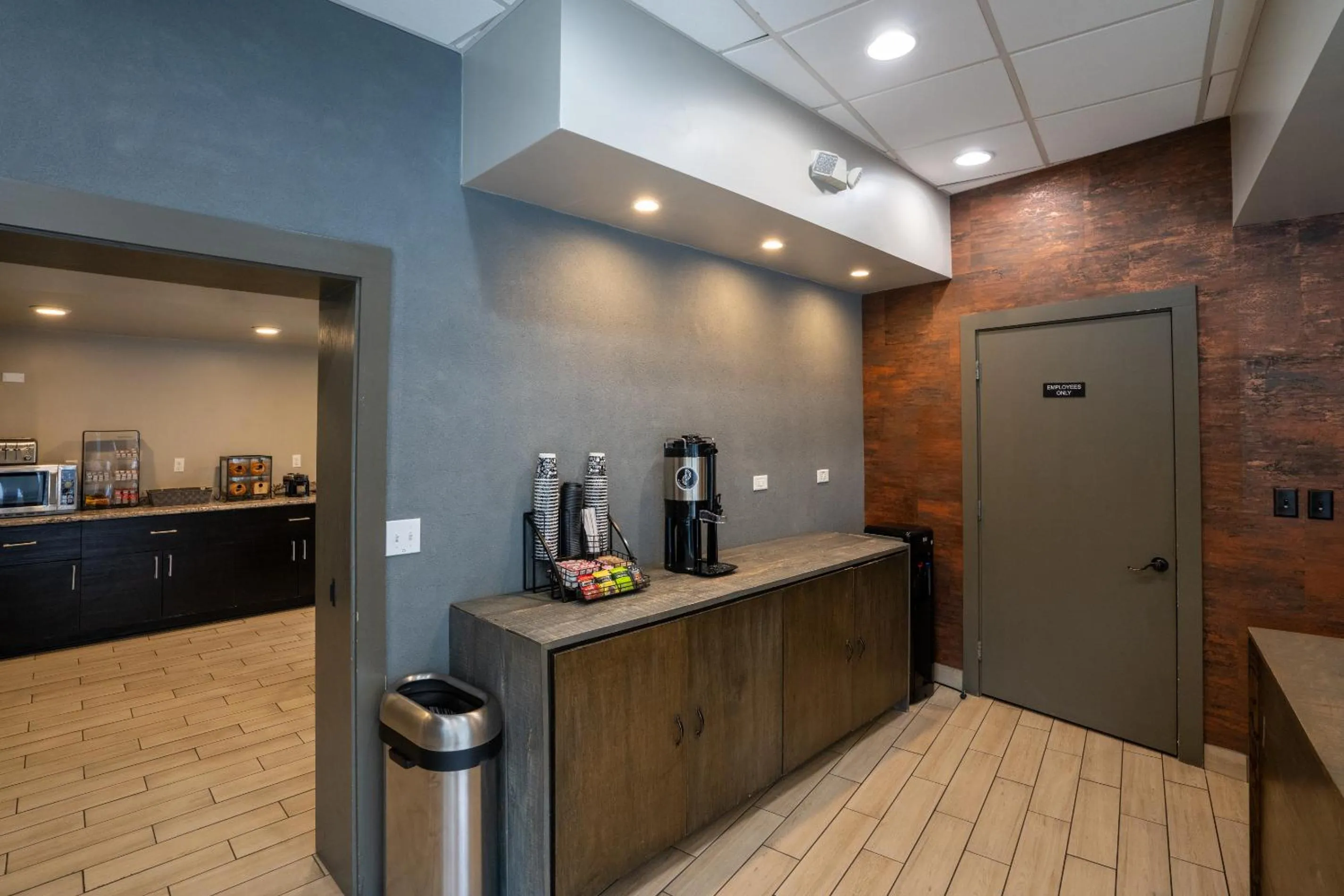 Coffee/tea facilities in The Beaucatcher, a Boutique Motel