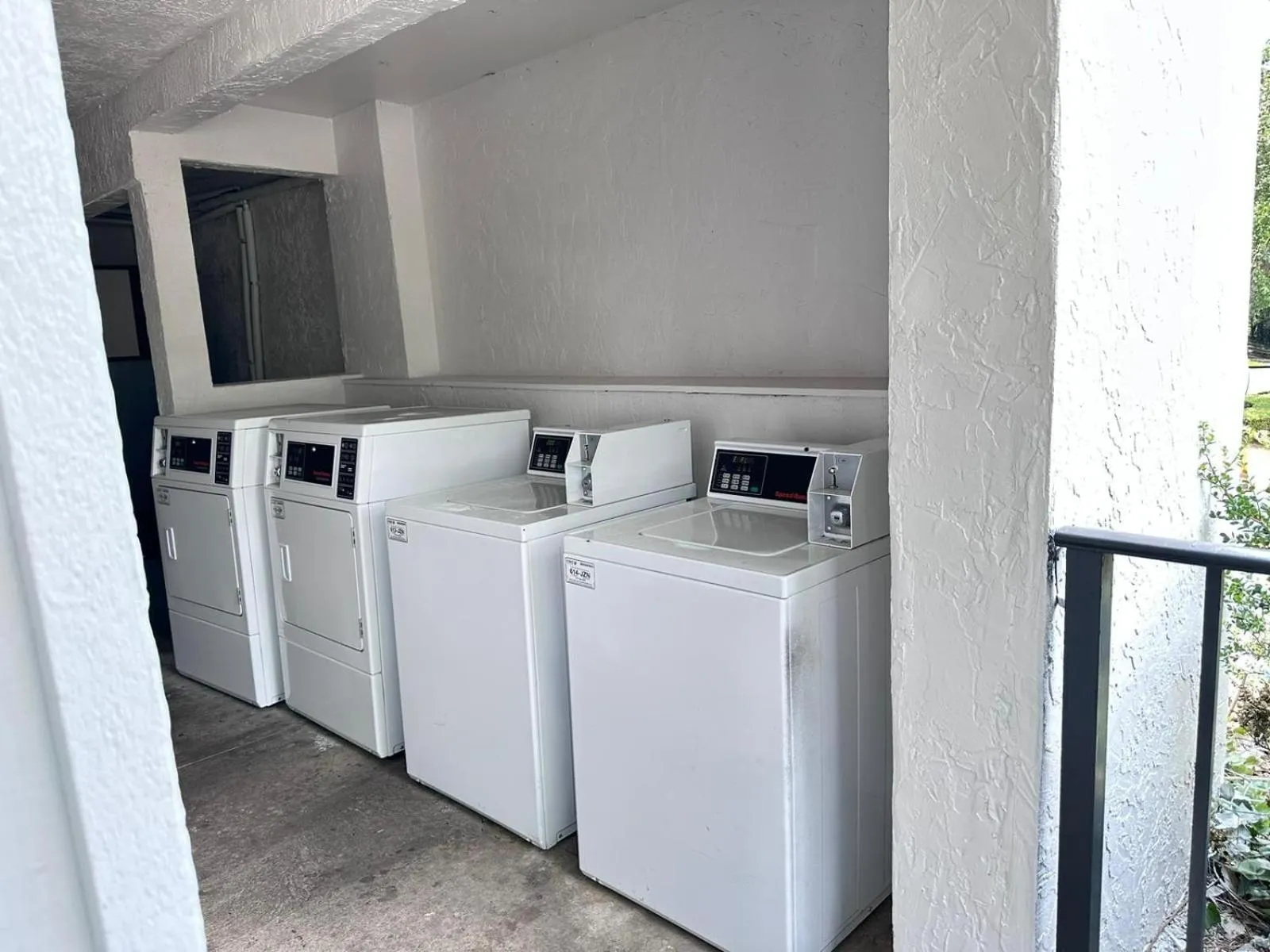 laundry in Masters Inn Atlanta - Doraville at I-85 & 285