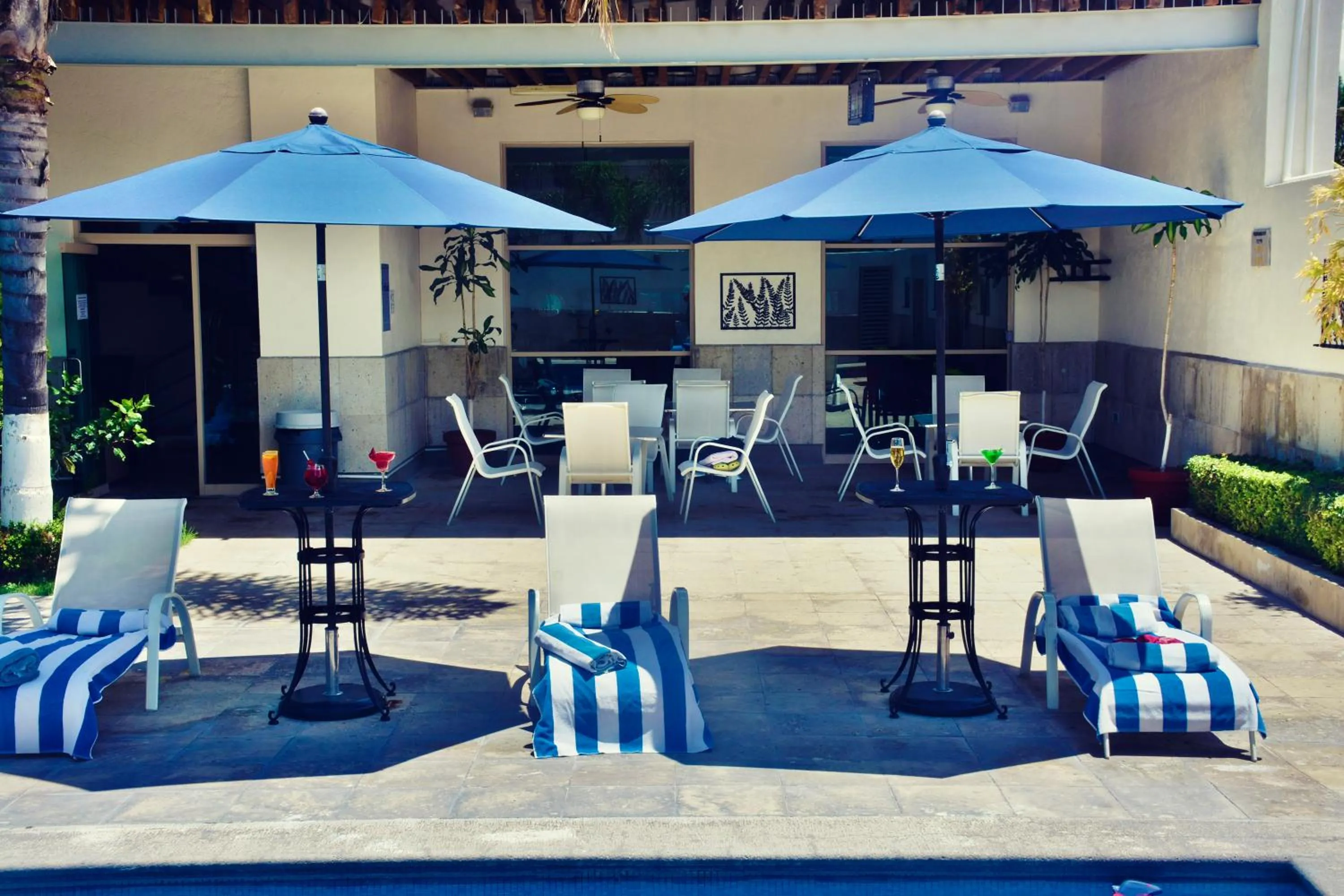 Swimming pool in Hotel San Carlos Tequisquiapan