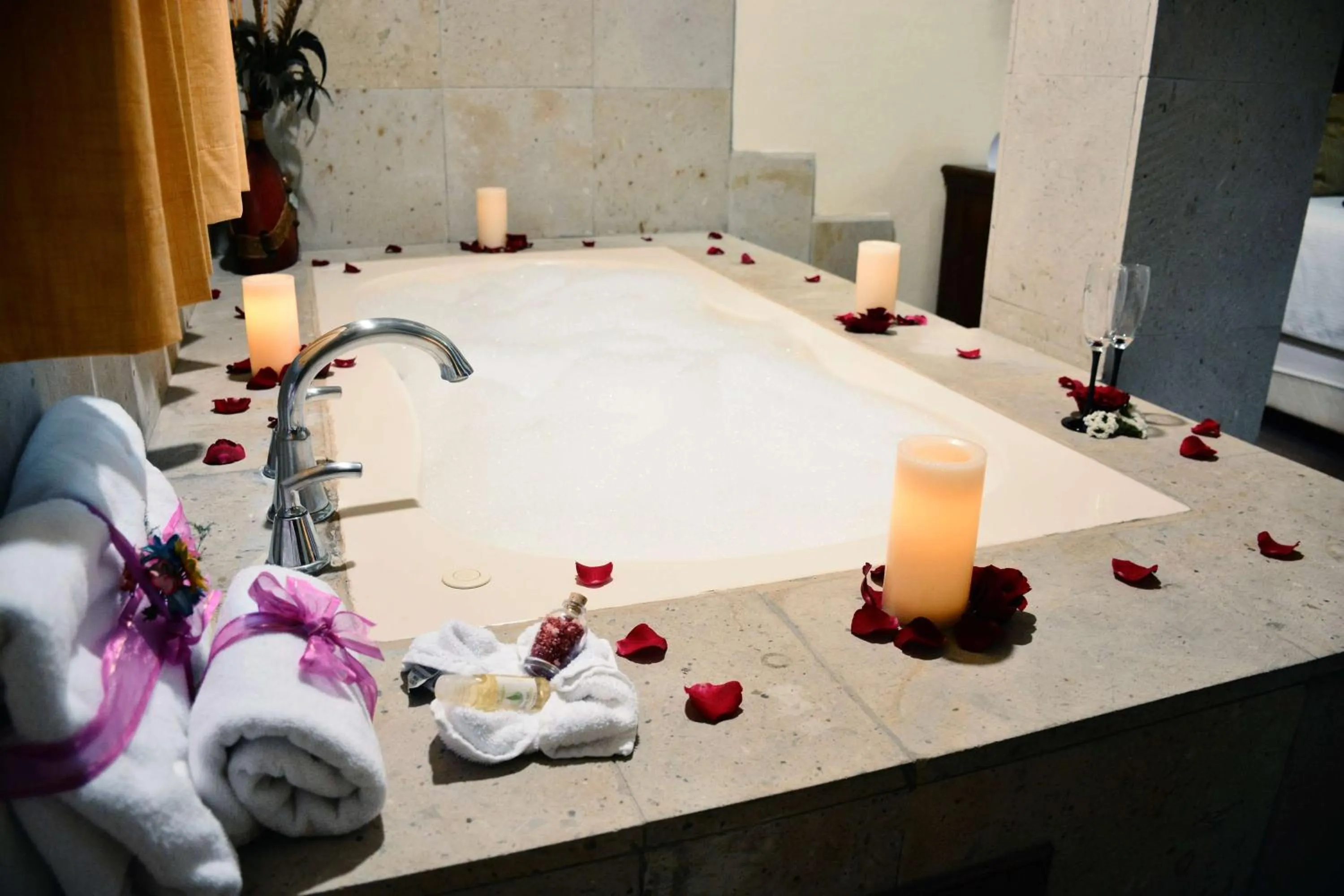 Photo of the whole room in Hotel San Carlos Tequisquiapan