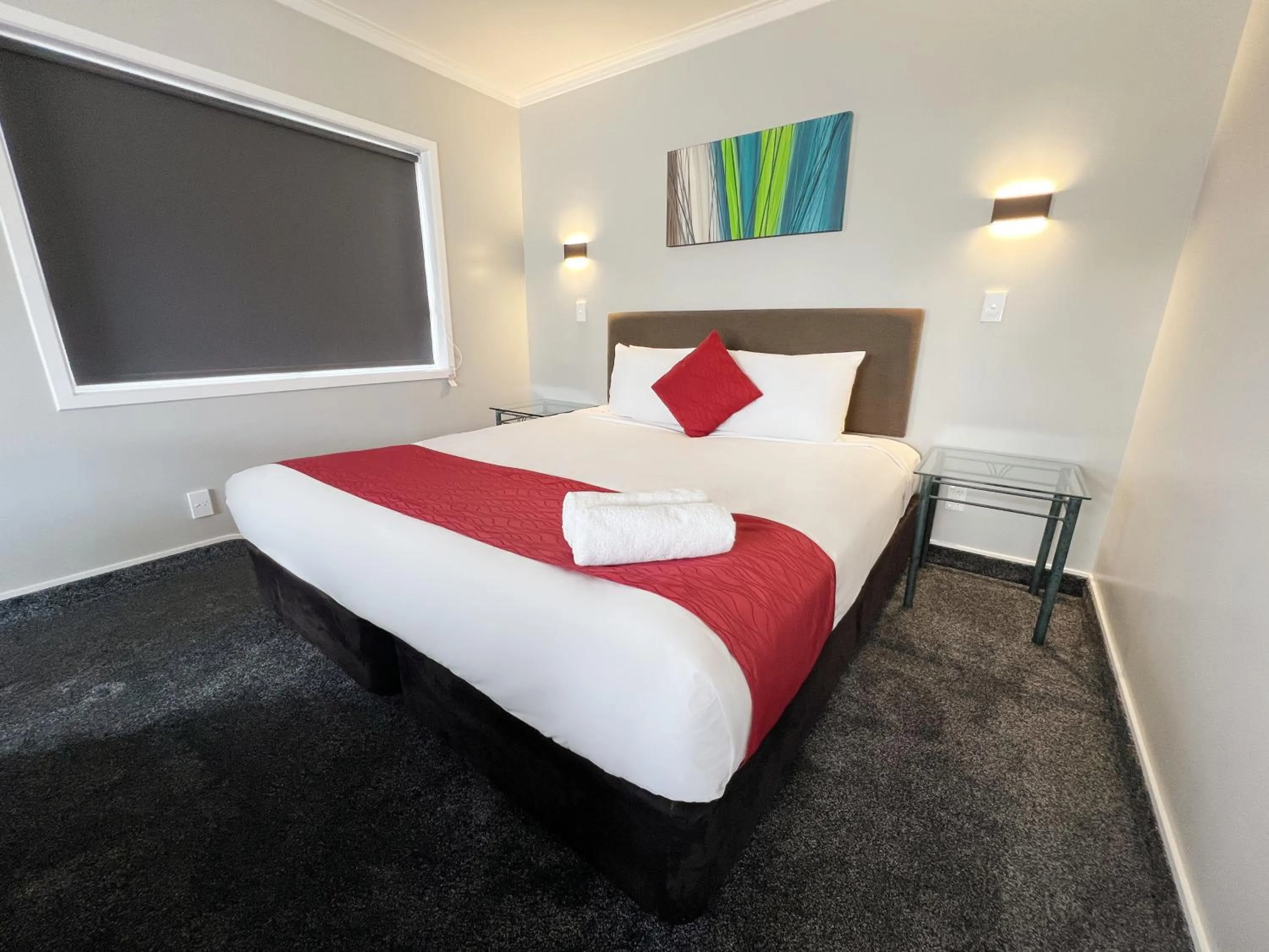 Bed in Barclay Motel