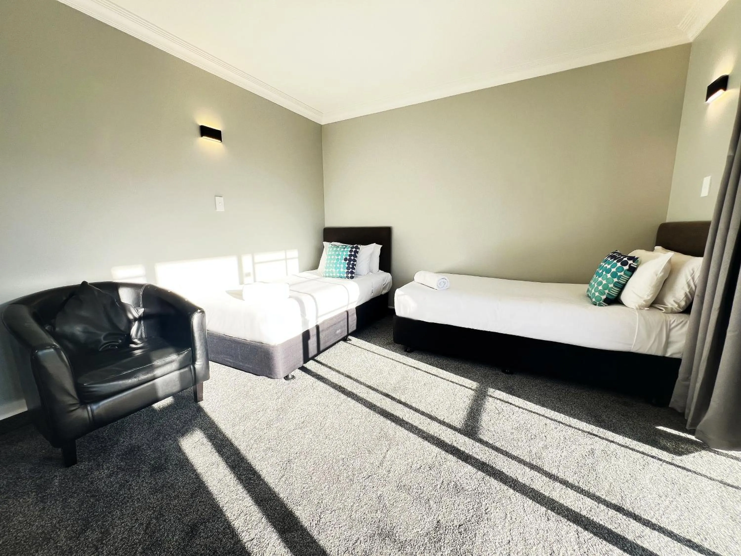 Bed in Barclay Motel