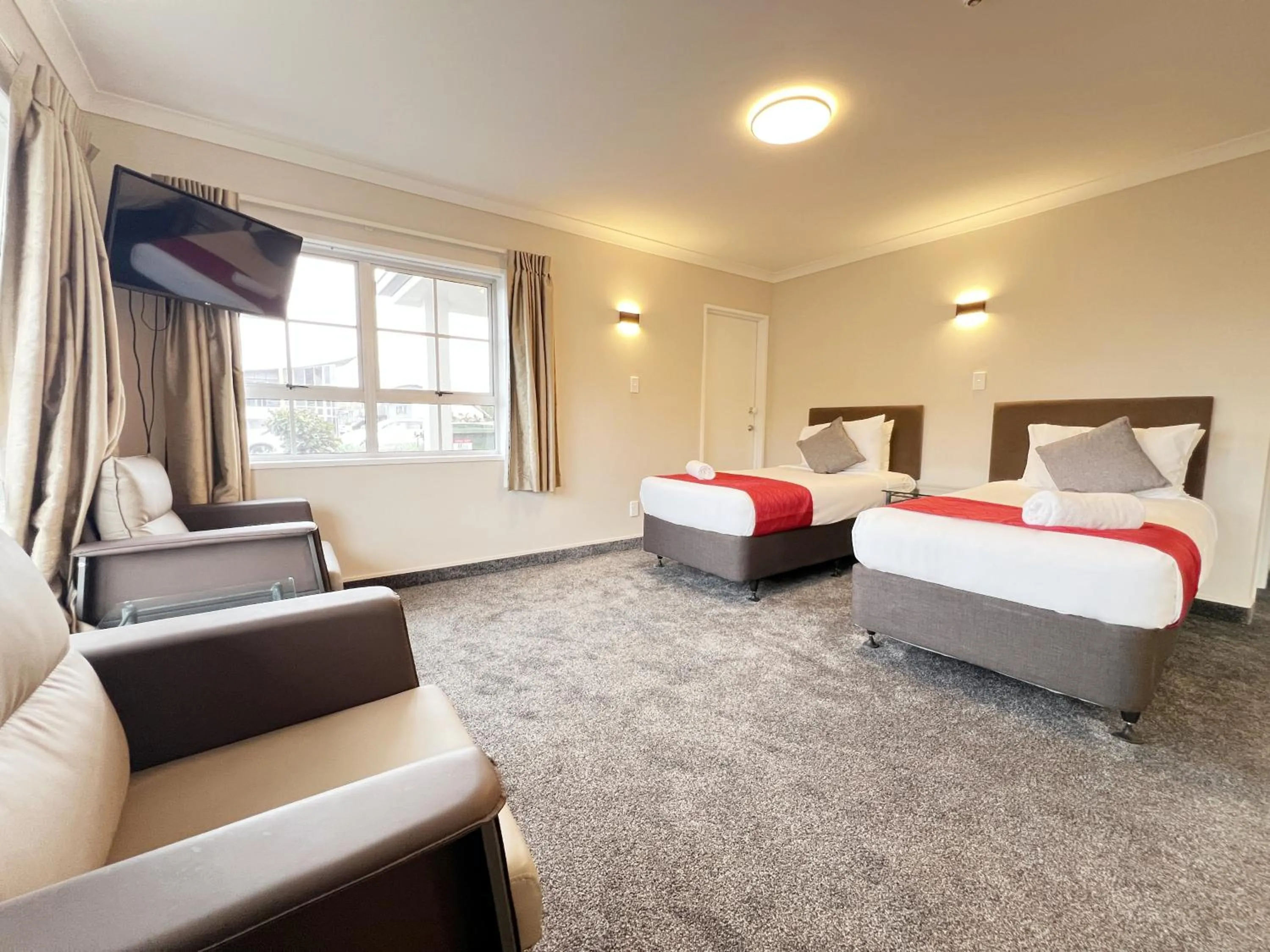 Bed in Barclay Motel