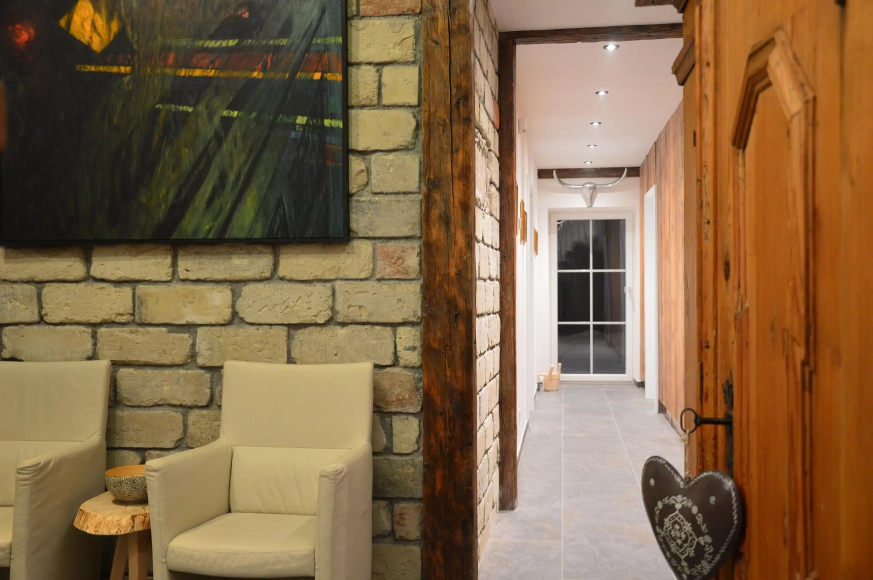 Facade/entrance in Landschützer's Country Suites