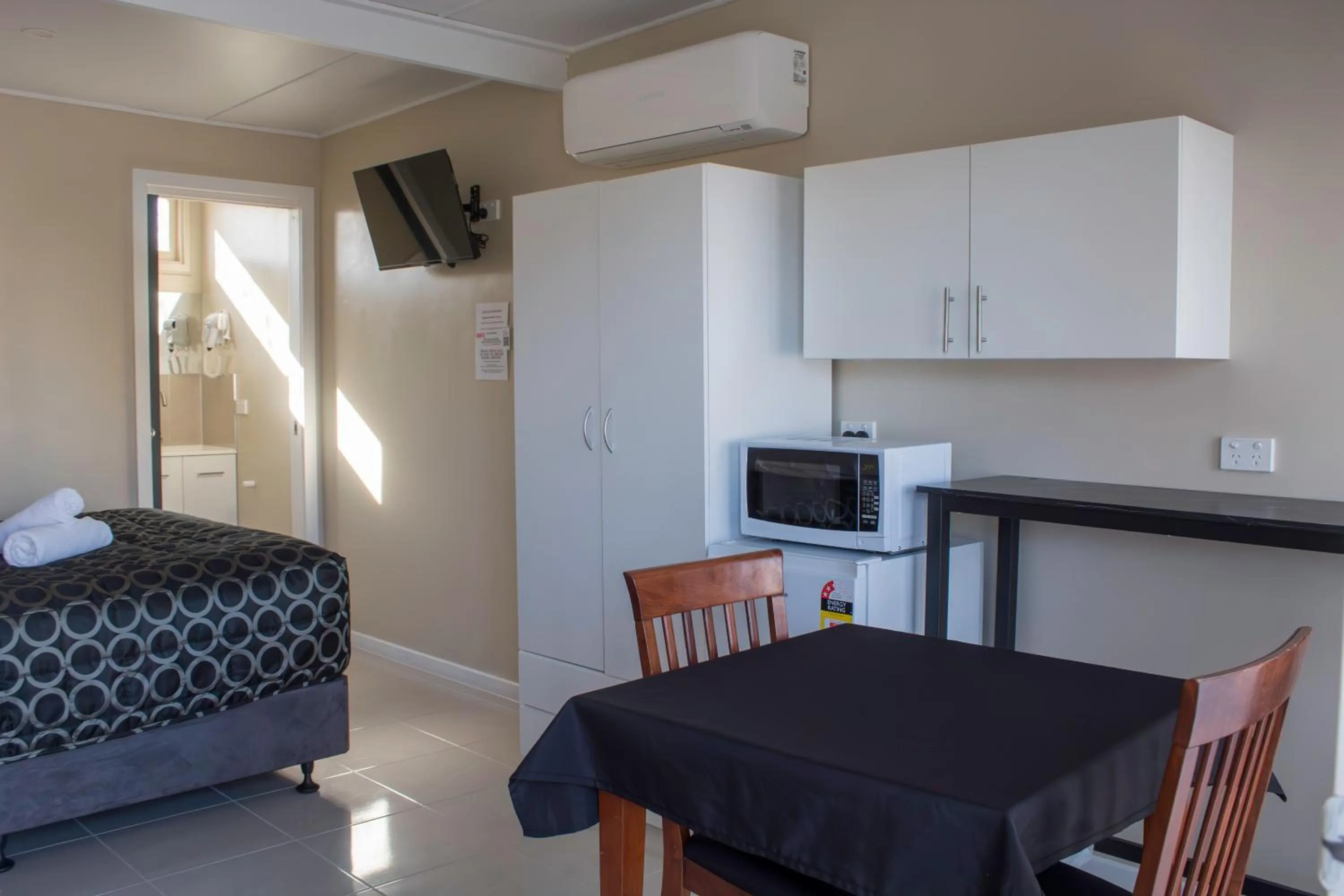 TV and multimedia in Wangaratta Motor Inn