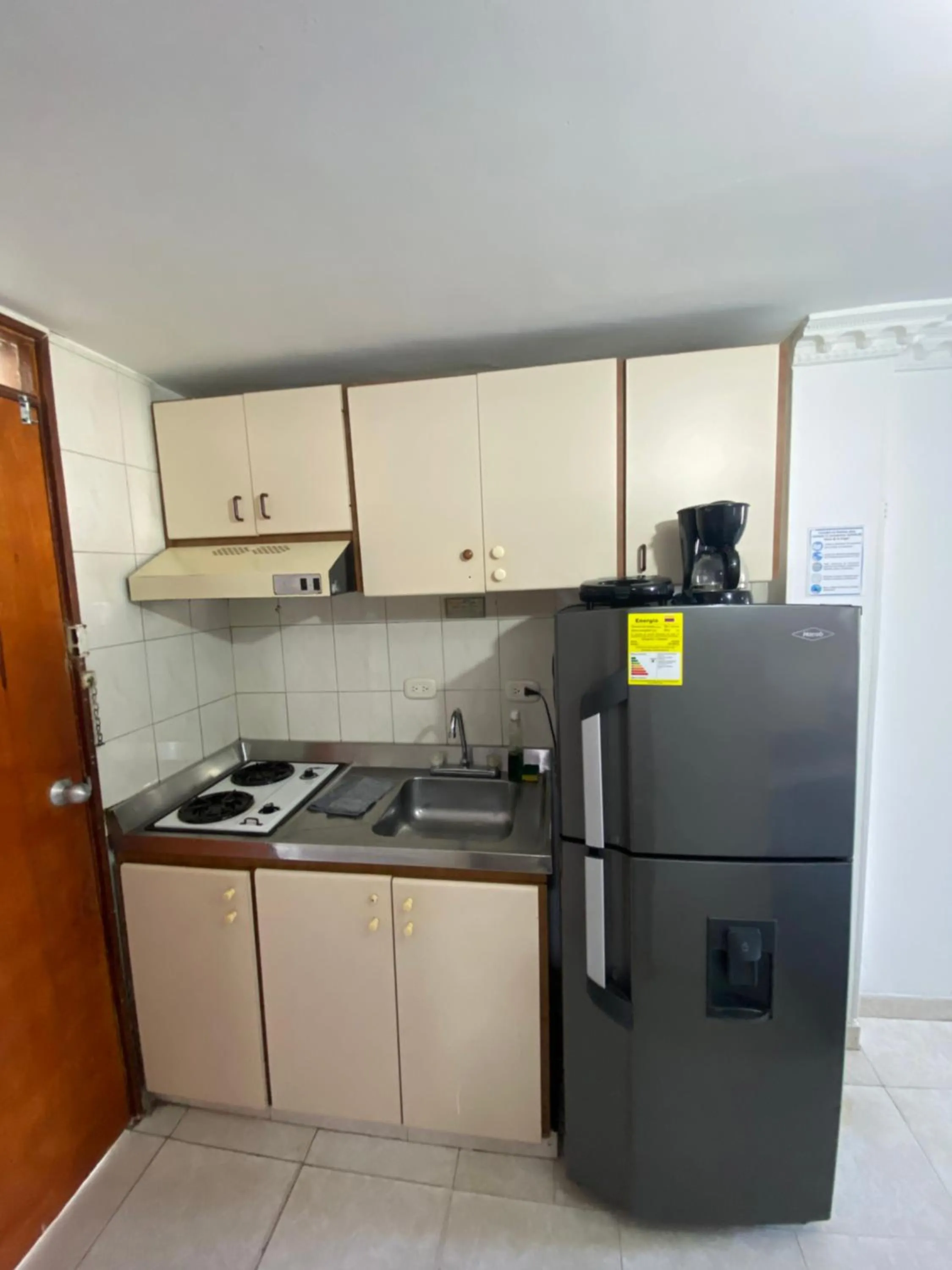 Kitchen or kitchenette in Santa Marta Apartamentos Salazar - Velero