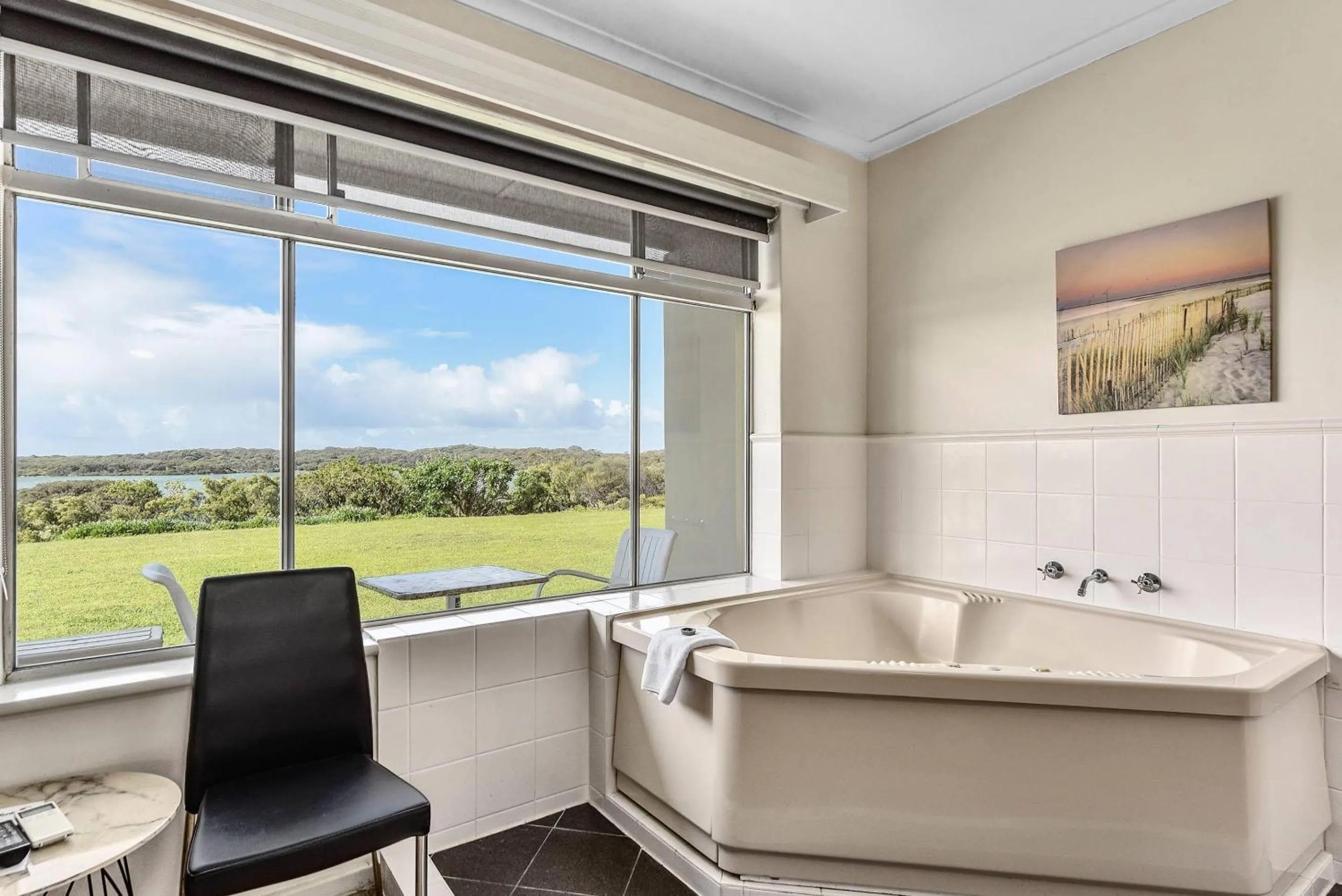 Bedroom in Comfort Inn Robe