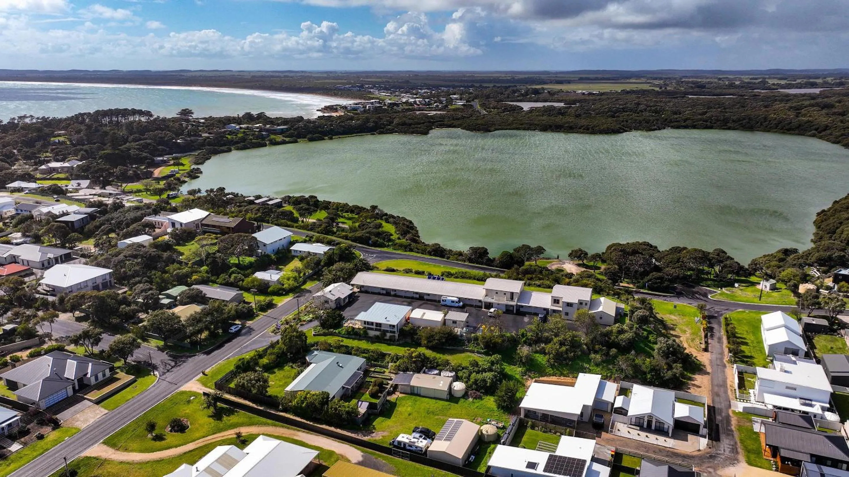 Property building in Comfort Inn Robe