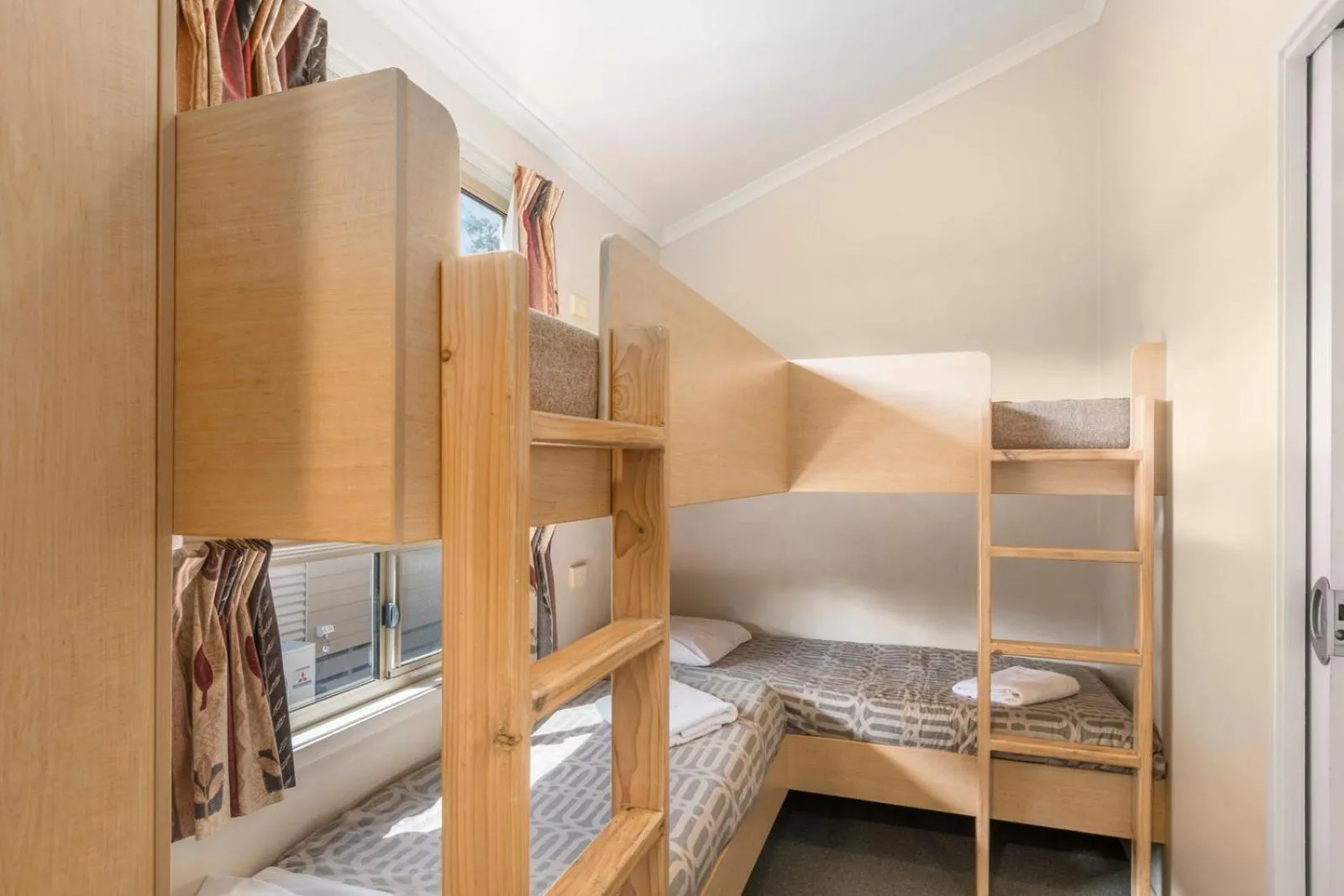 Bedroom, Bed in Ingenia Holidays Eden Beachfront