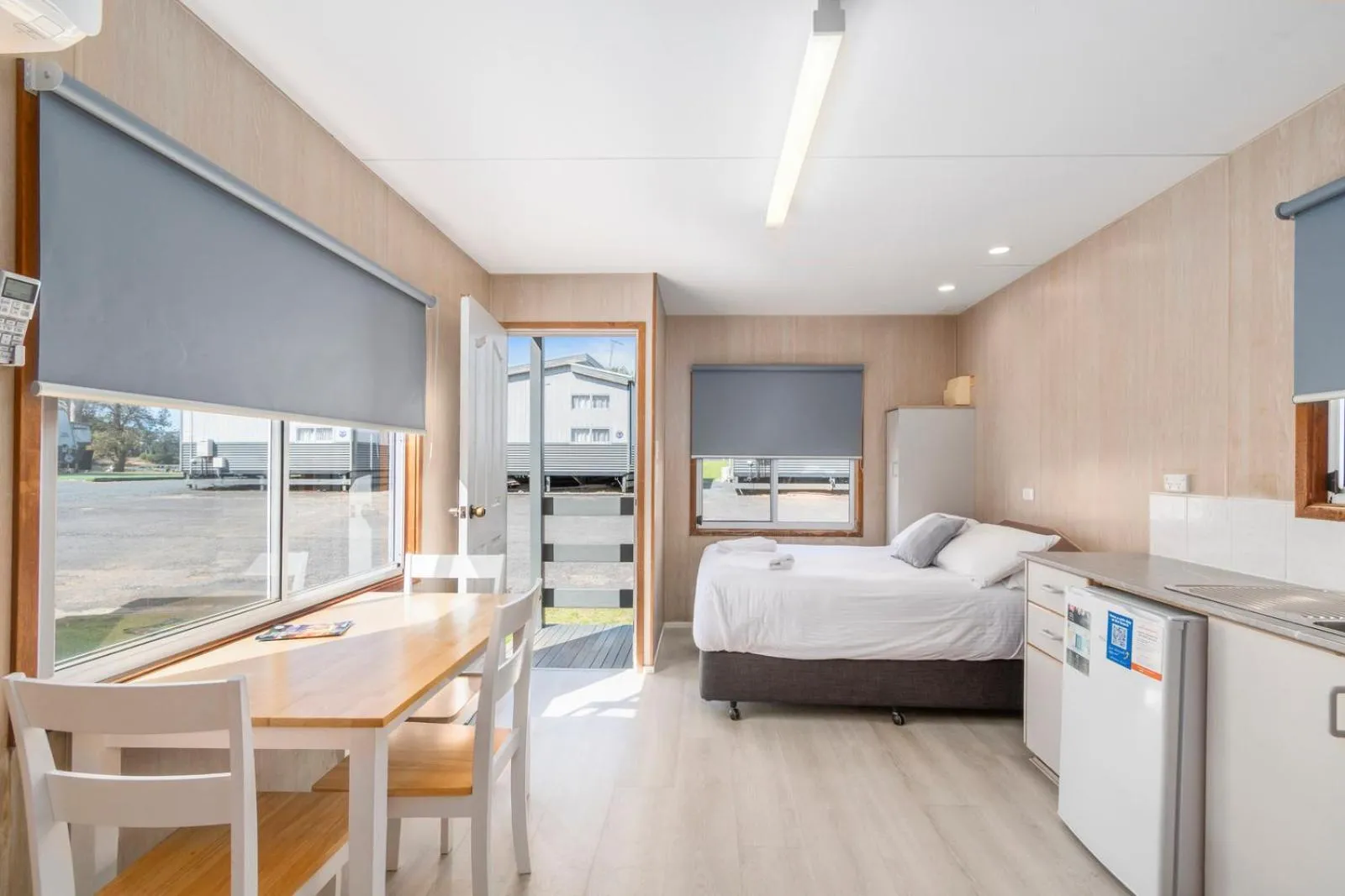 Photo of the whole room, Bed in Ingenia Holidays Eden Beachfront